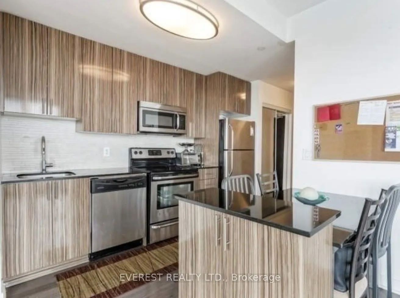 225 Sackville Street #1510