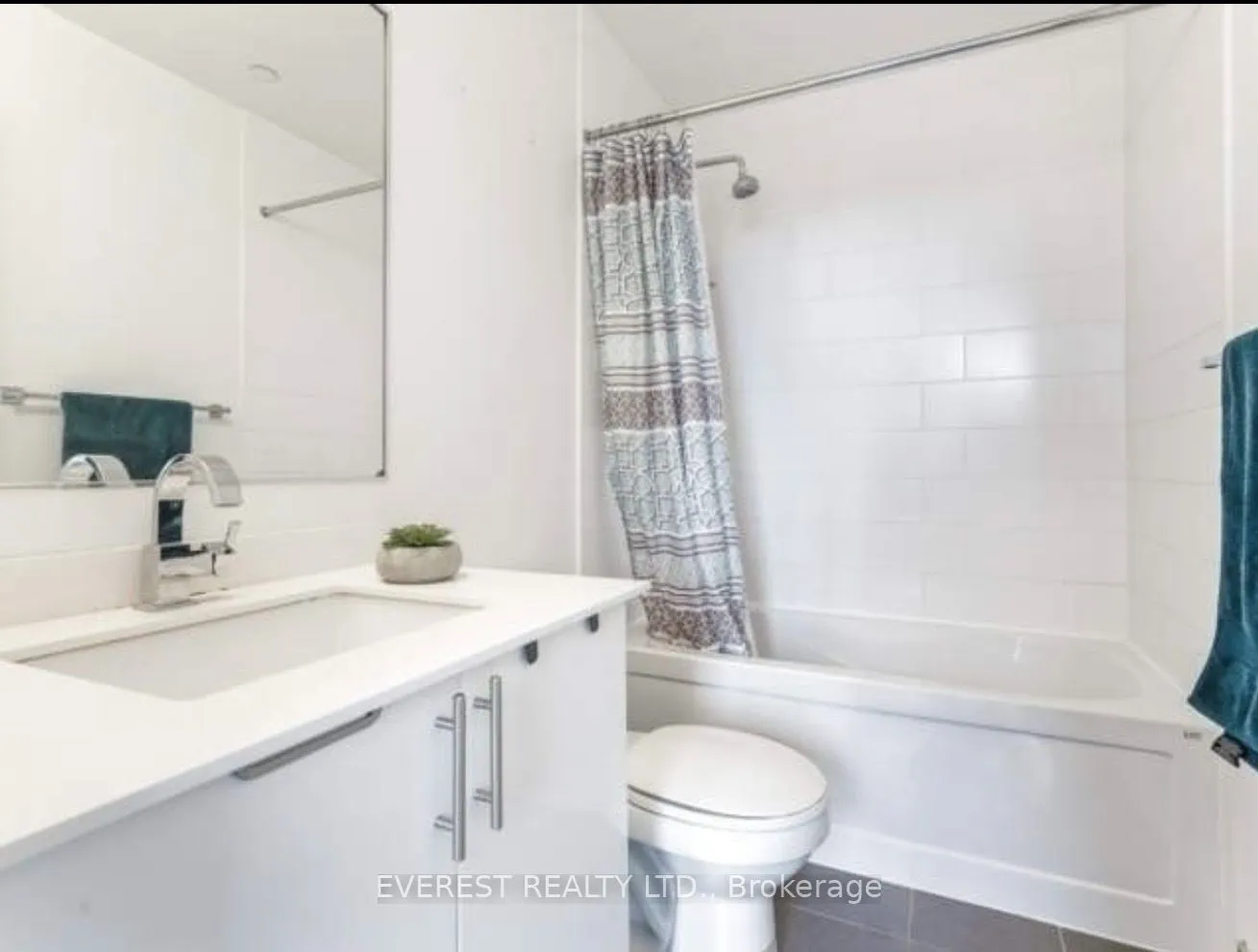 225 Sackville Street #1510