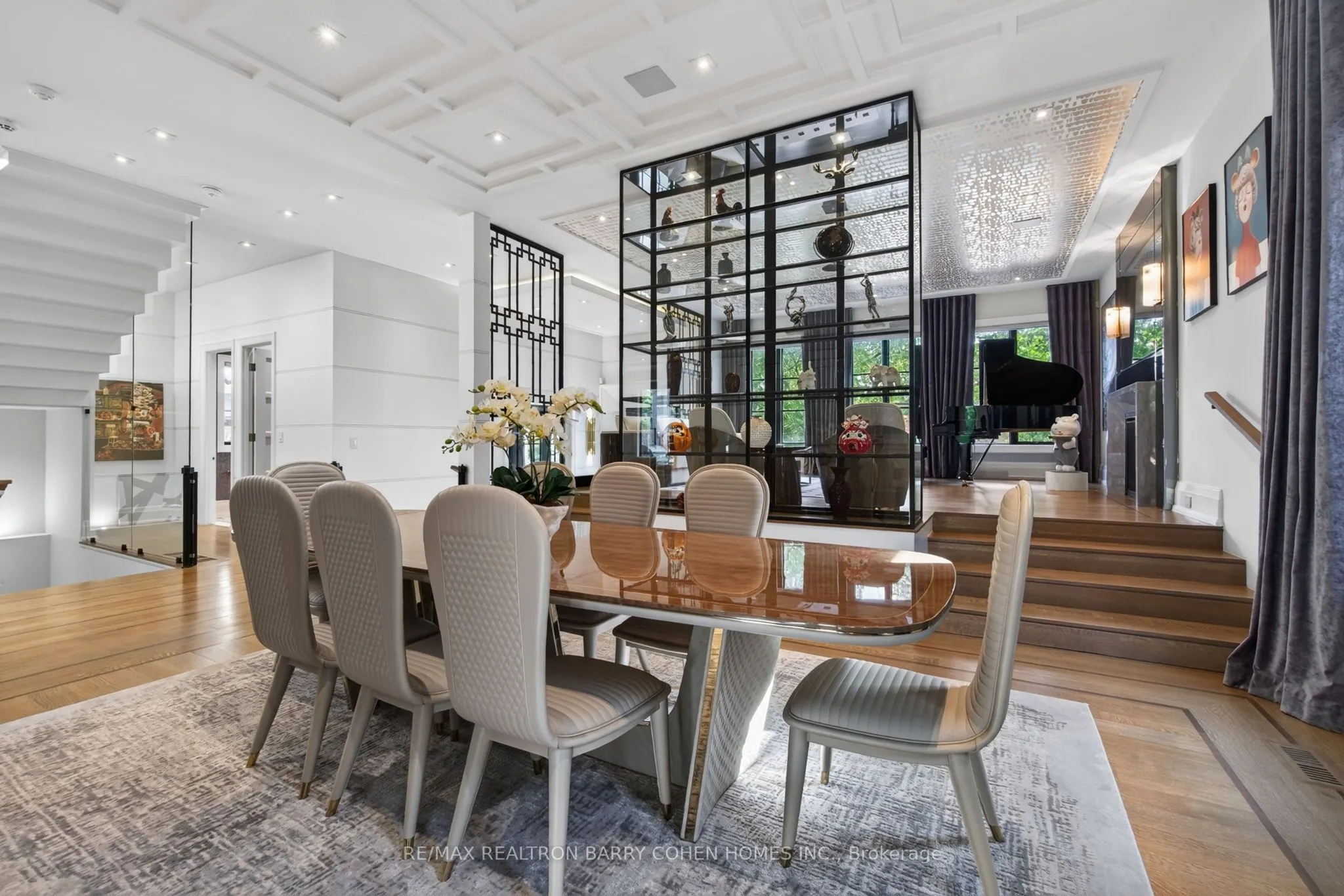 154 Yonge Boulevard