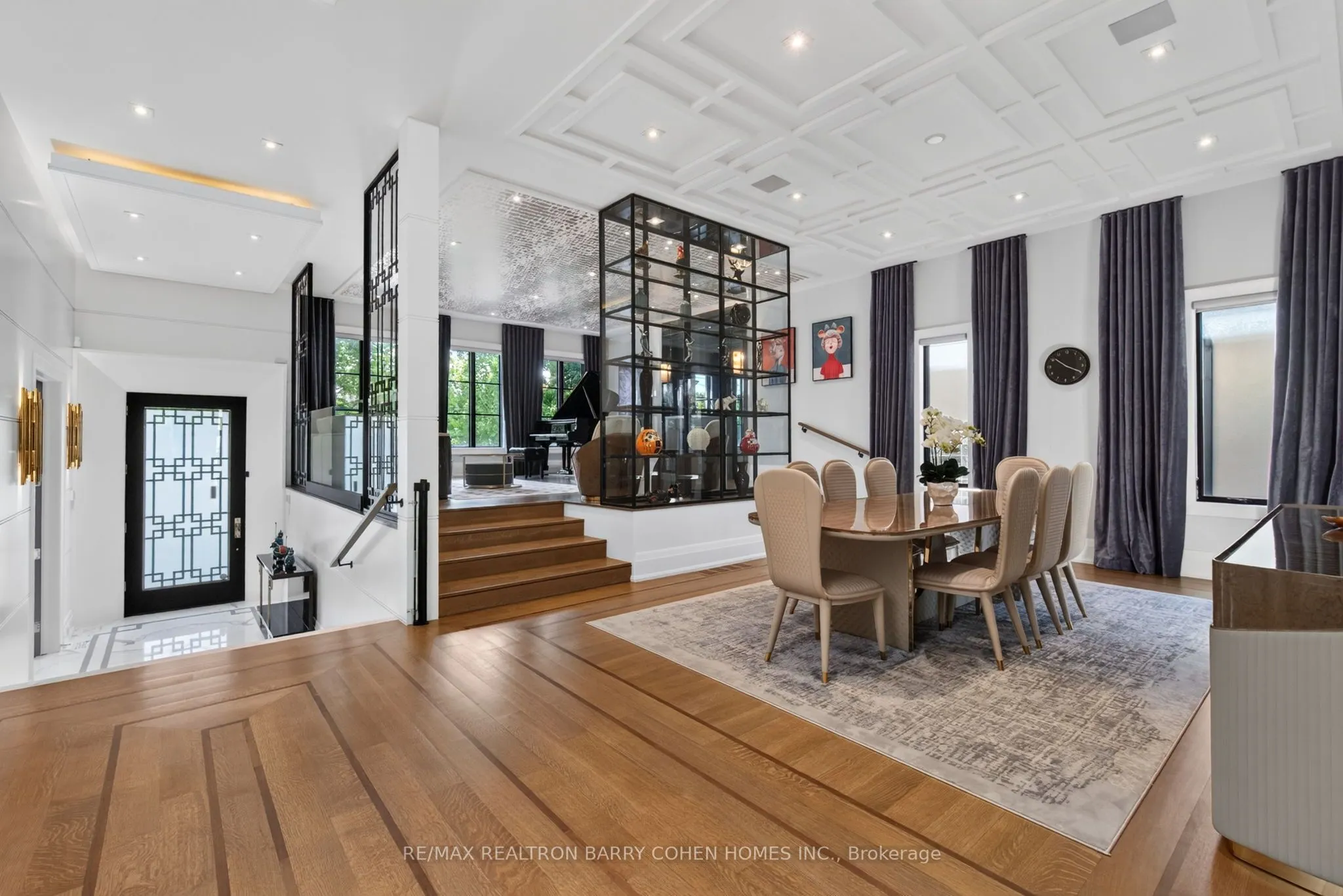 154 Yonge Boulevard