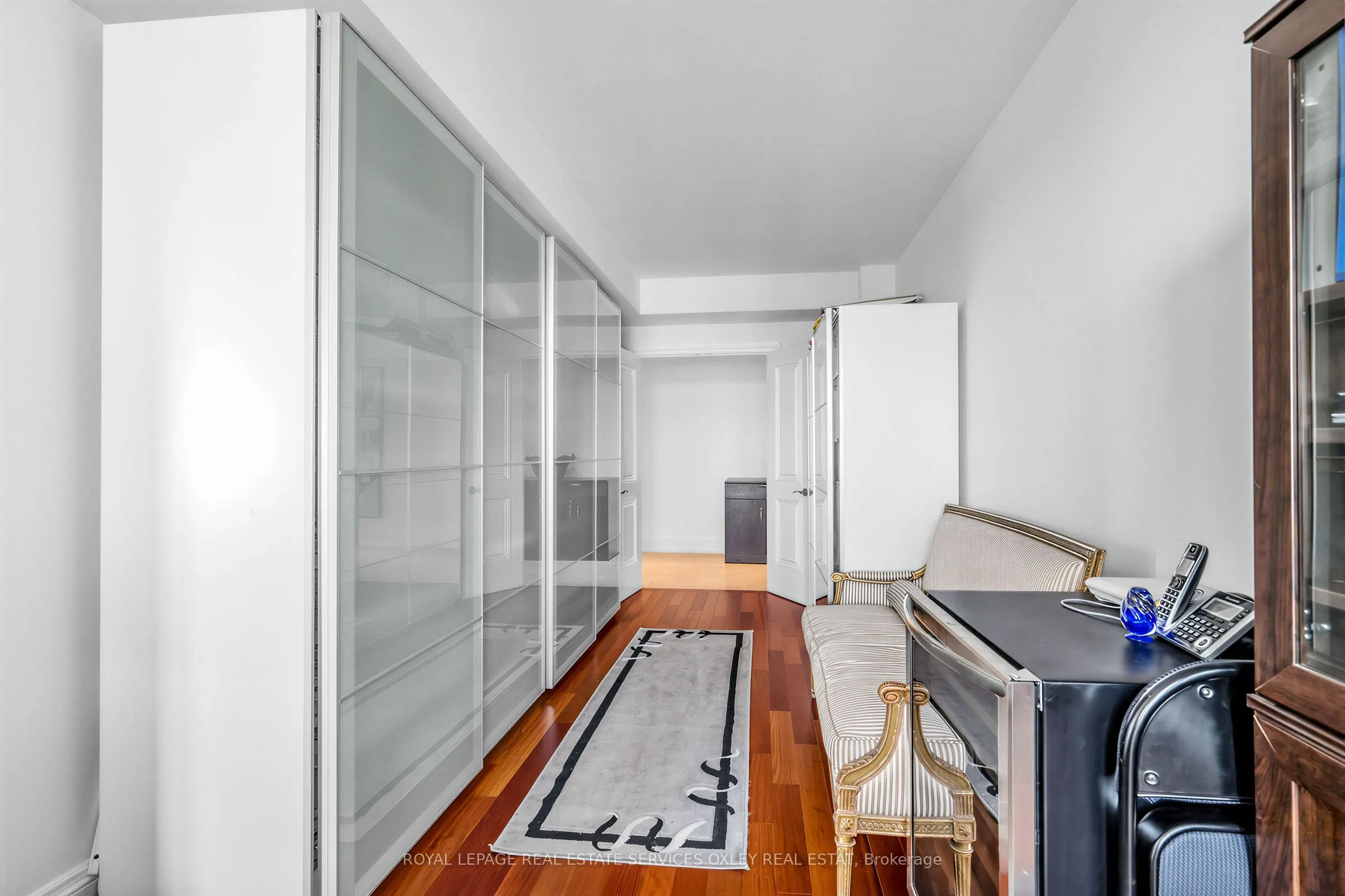 2181 Yonge Street #3701