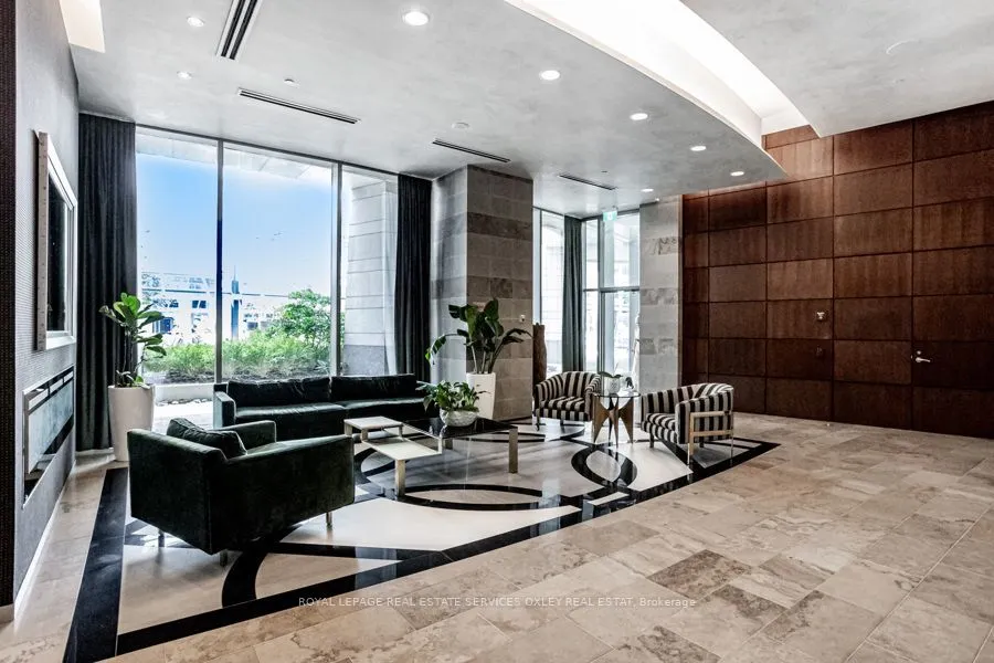 2181 Yonge Street #3701