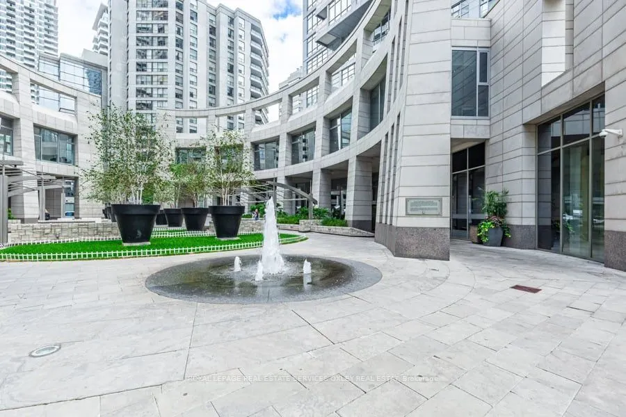 2181 Yonge Street #3701