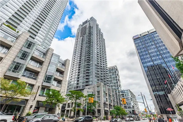 2181 Yonge Street #3701