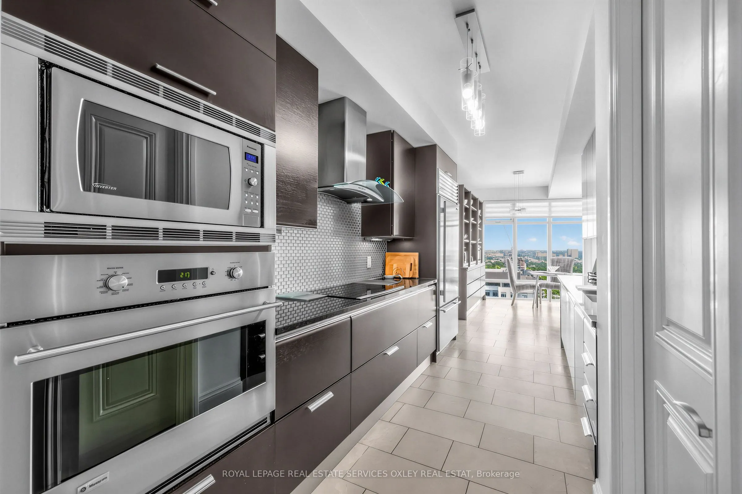 2181 Yonge Street #3701