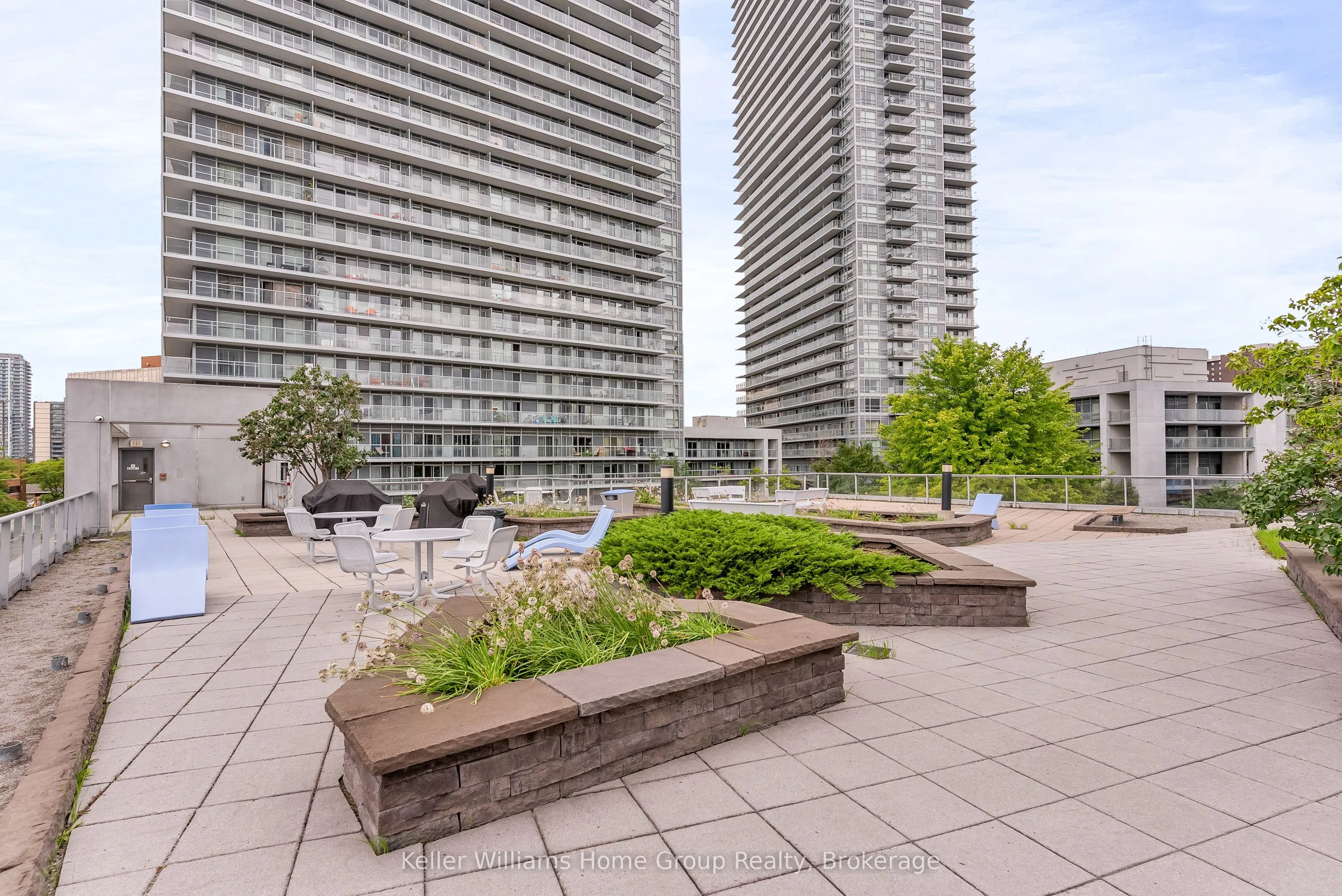 2015 Sheppard Avenue E #3410