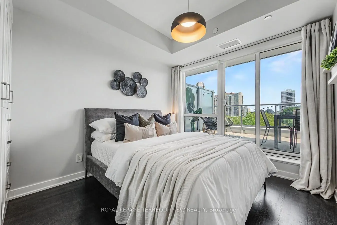 501 St. Clair Avenue W #510
