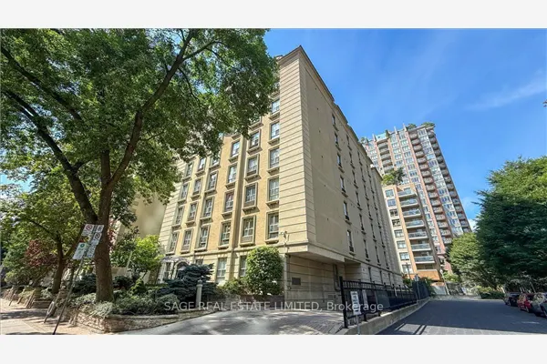 88 Charles Street E #208