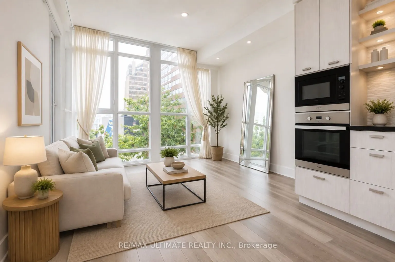 32 Davenport Road #306