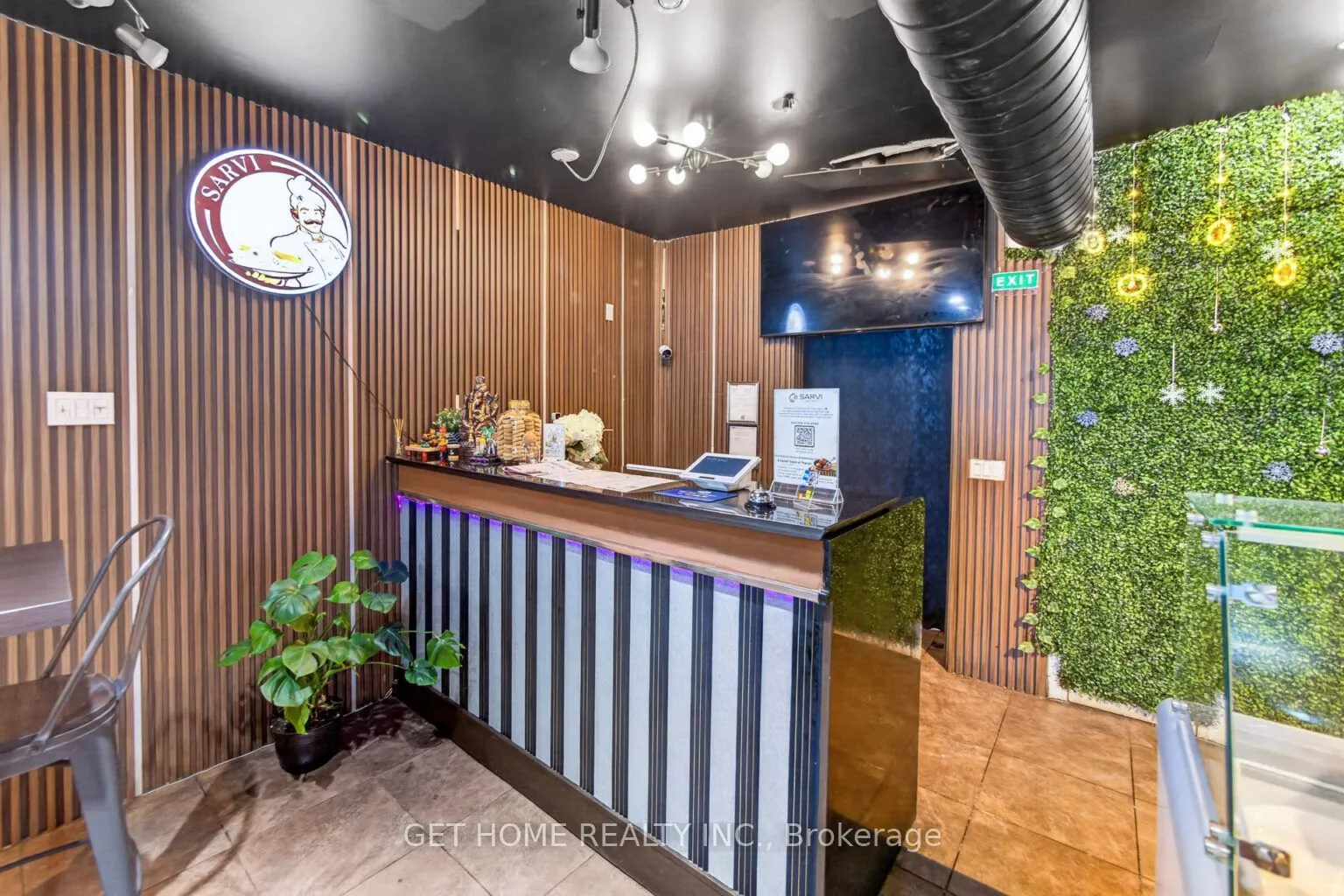 464 Sherbourne Street