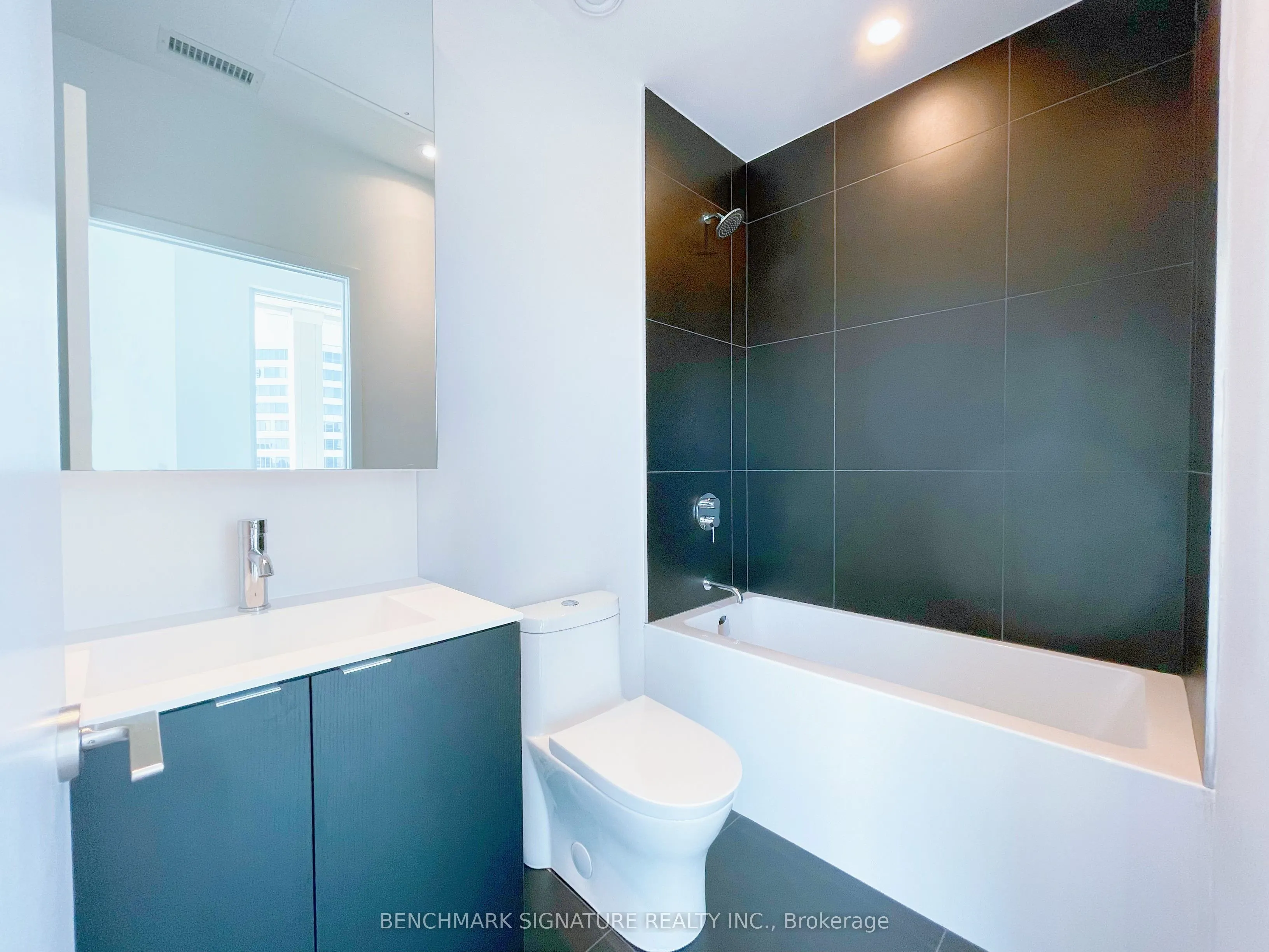 20 Edward Street #2710