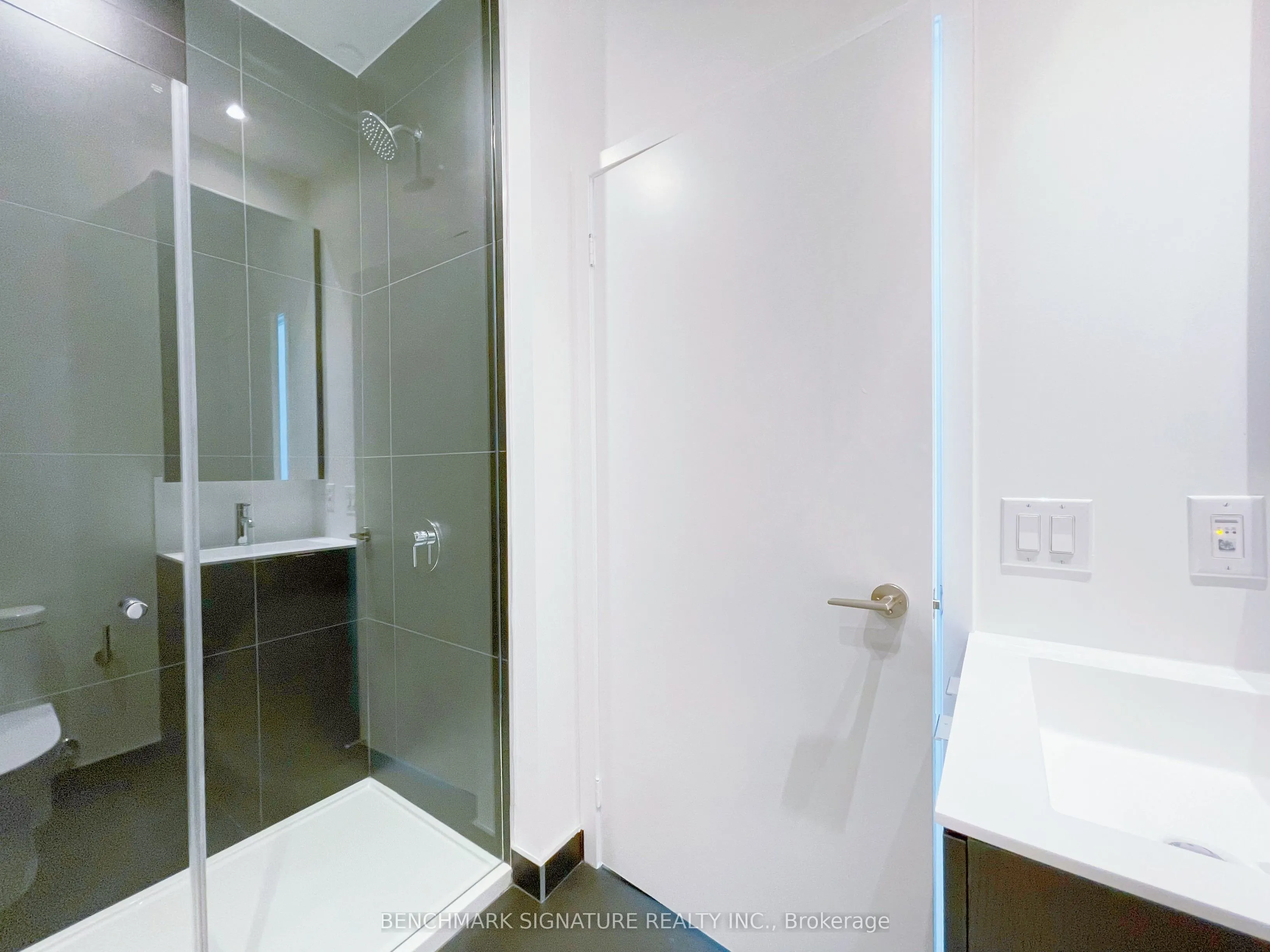 20 Edward Street #2710