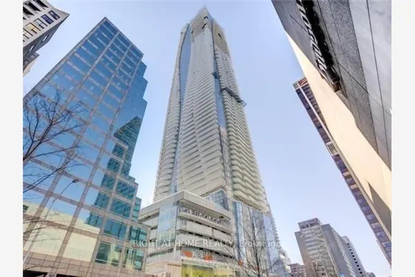 1 Bloor Street E #6305