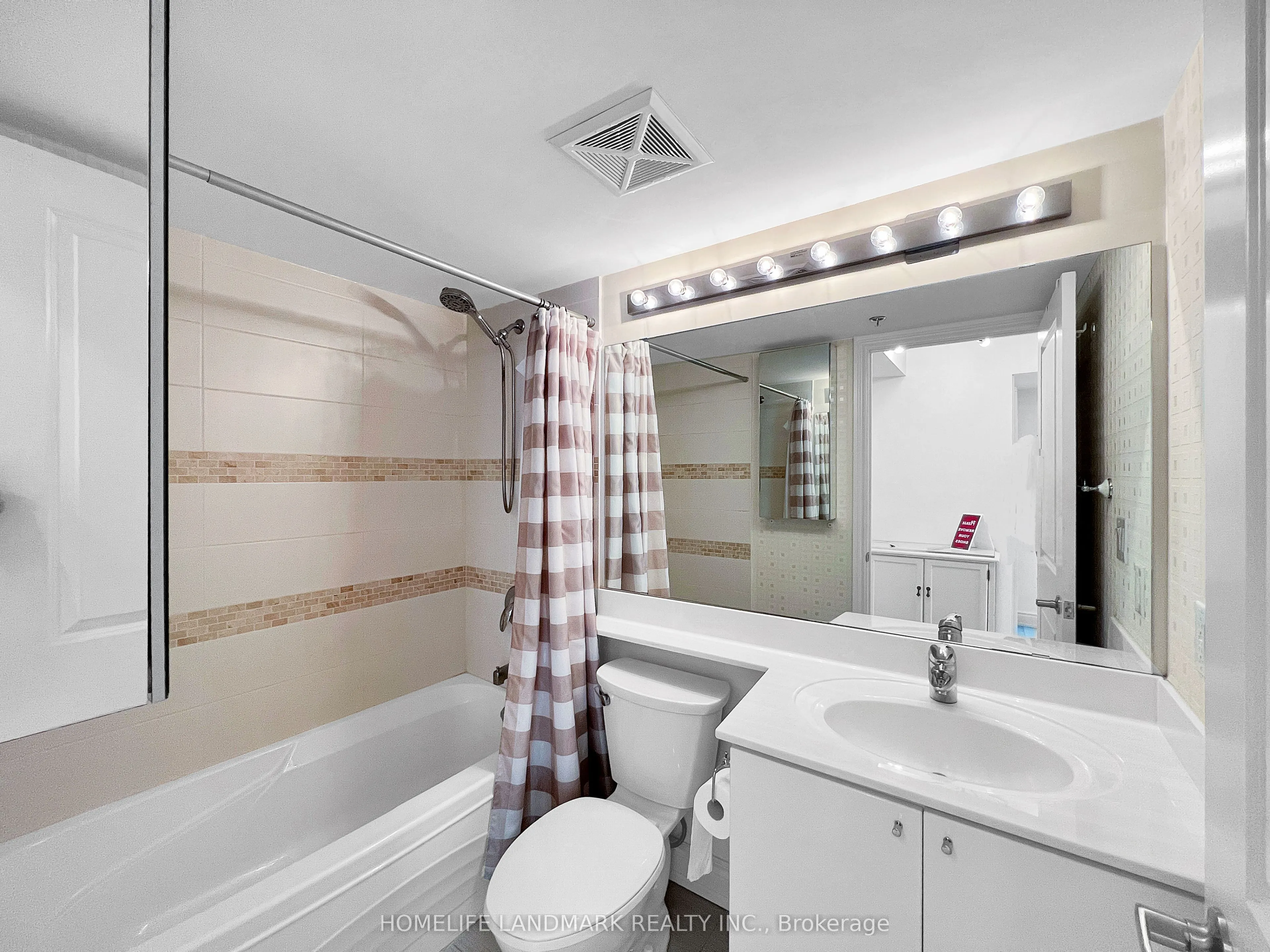 760 Sheppard Avenue W #413