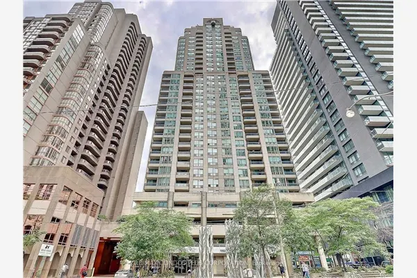 750 Bay Street #808