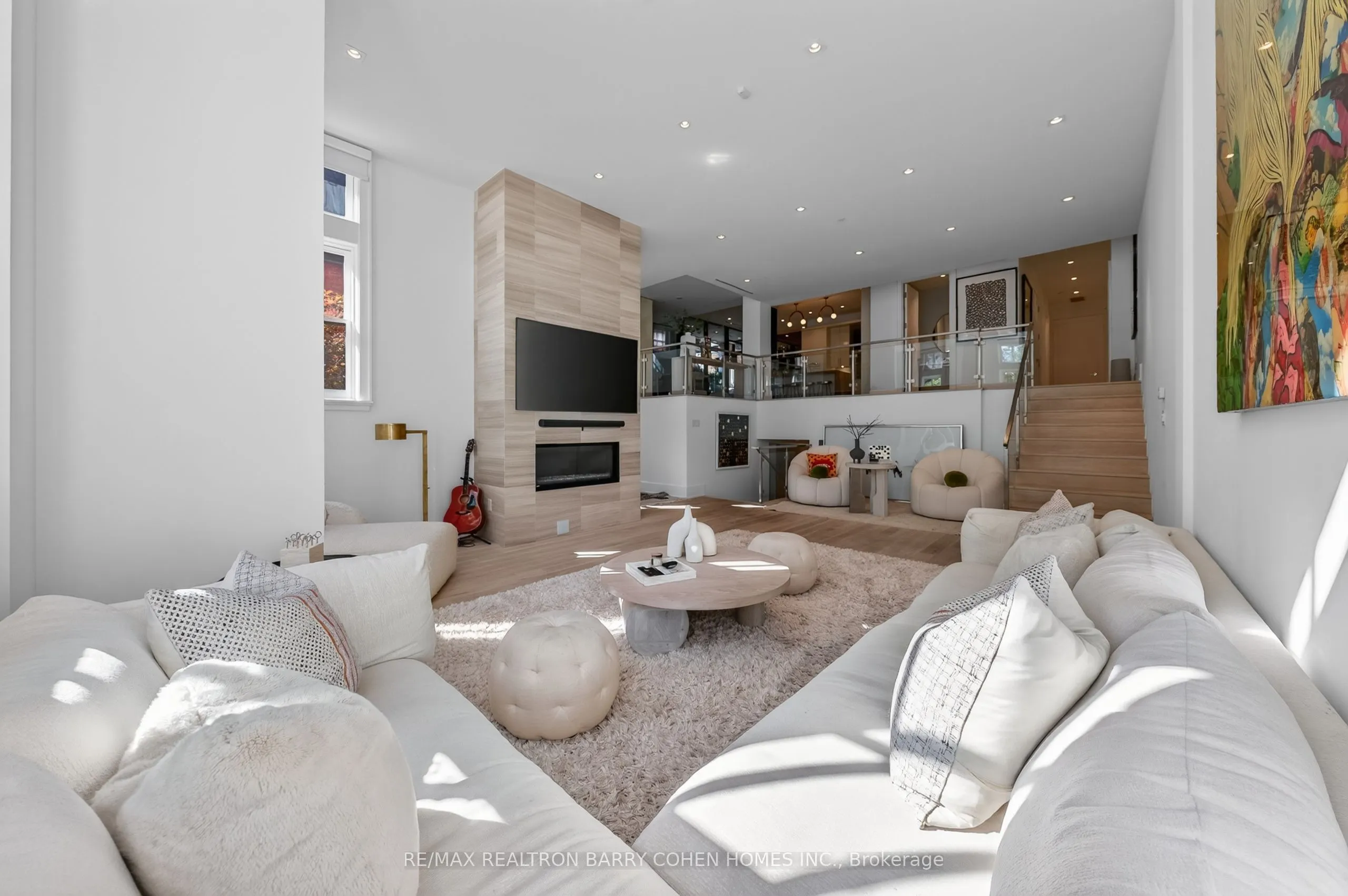 36 Hazelton Avenue #2A