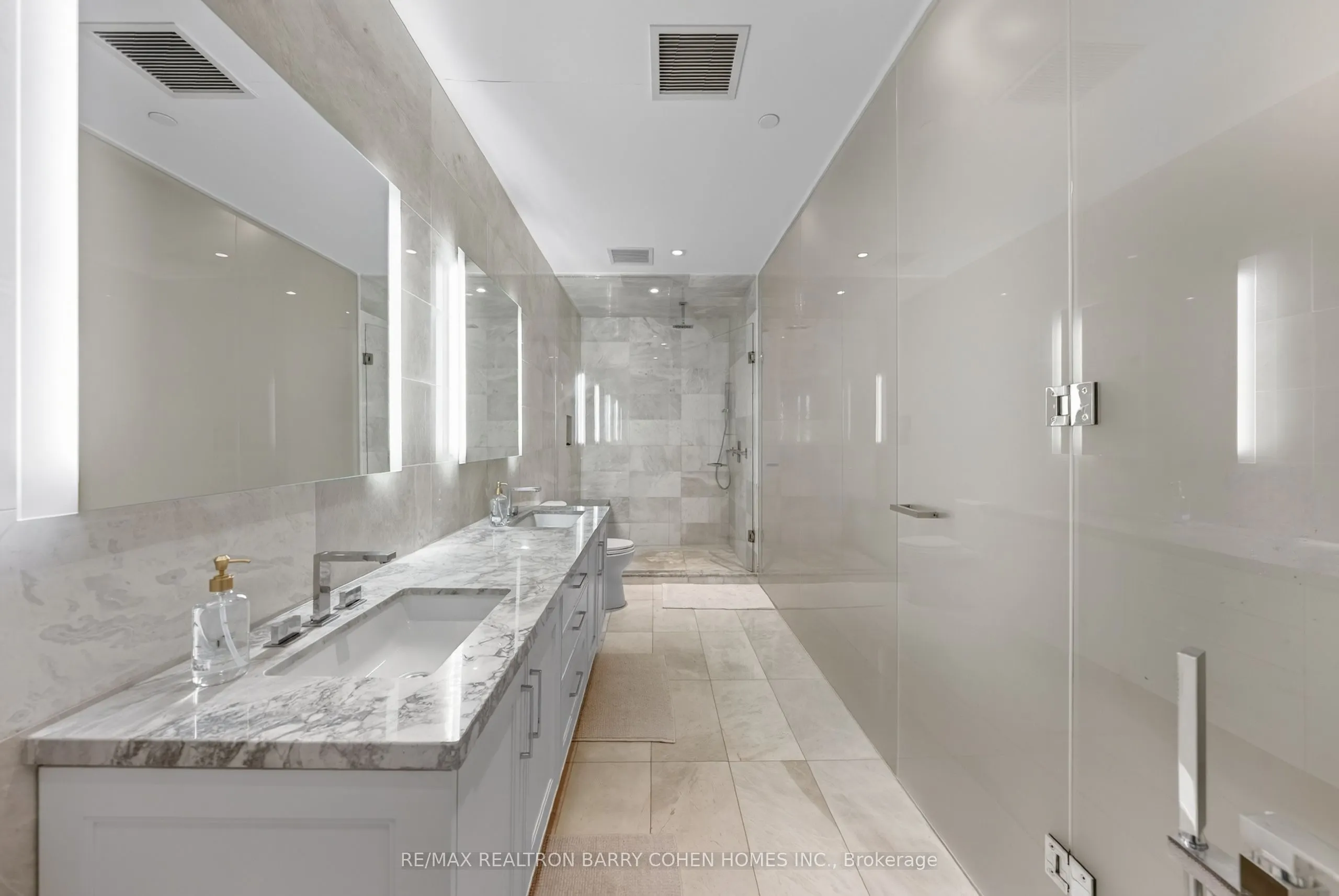 36 Hazelton Avenue #2A