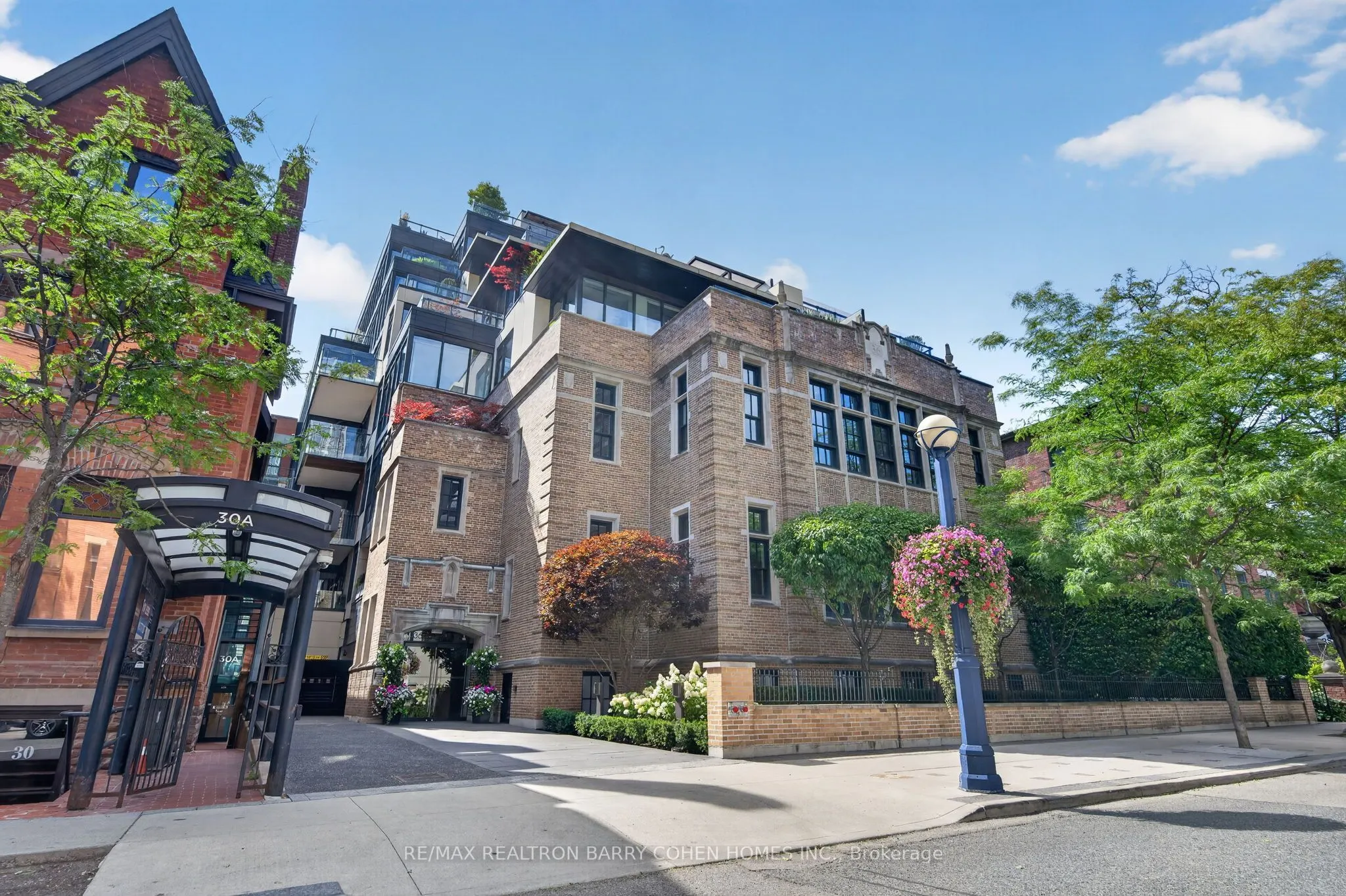 36 Hazelton Avenue #2A