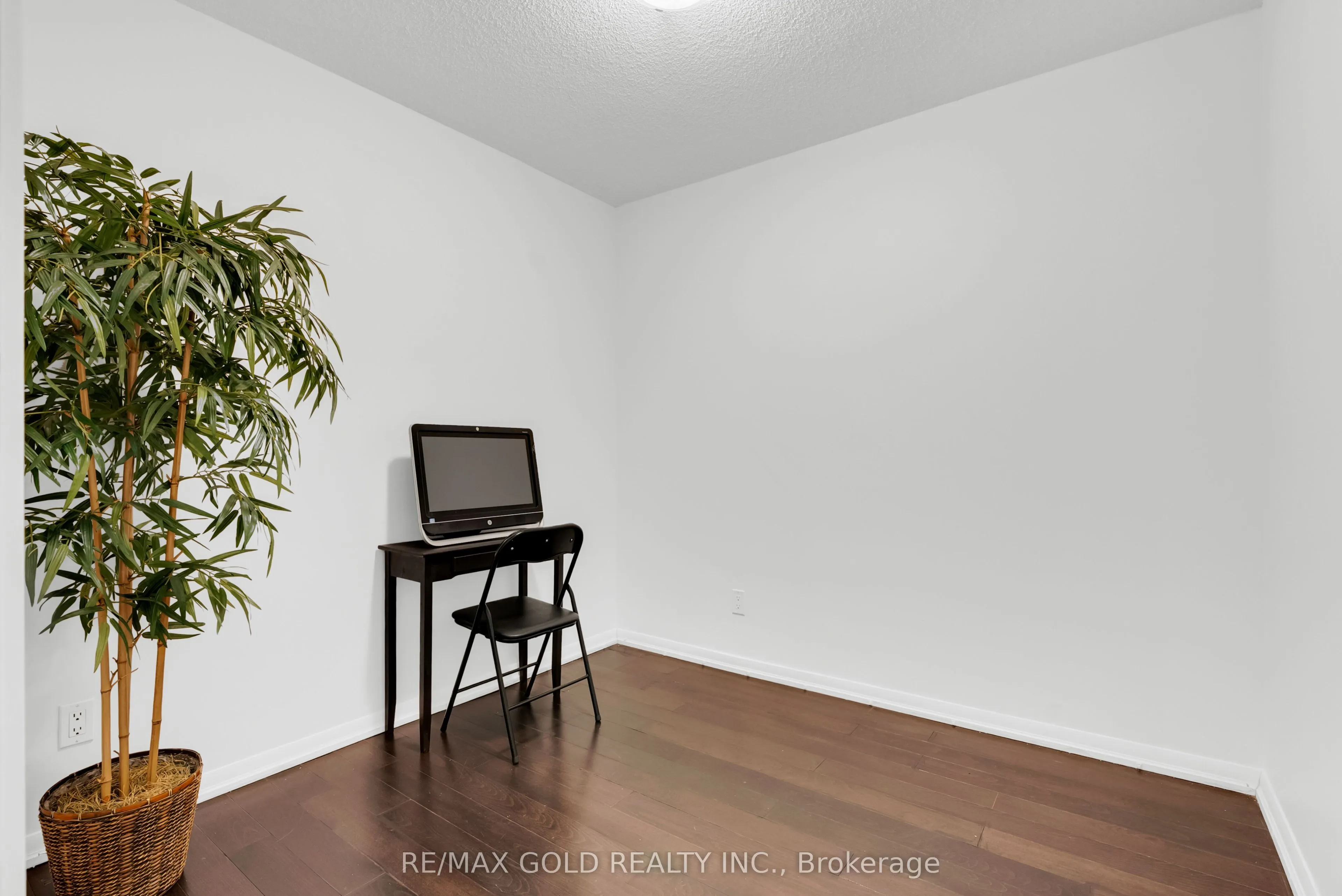 209 Fort York Boulevard #1357