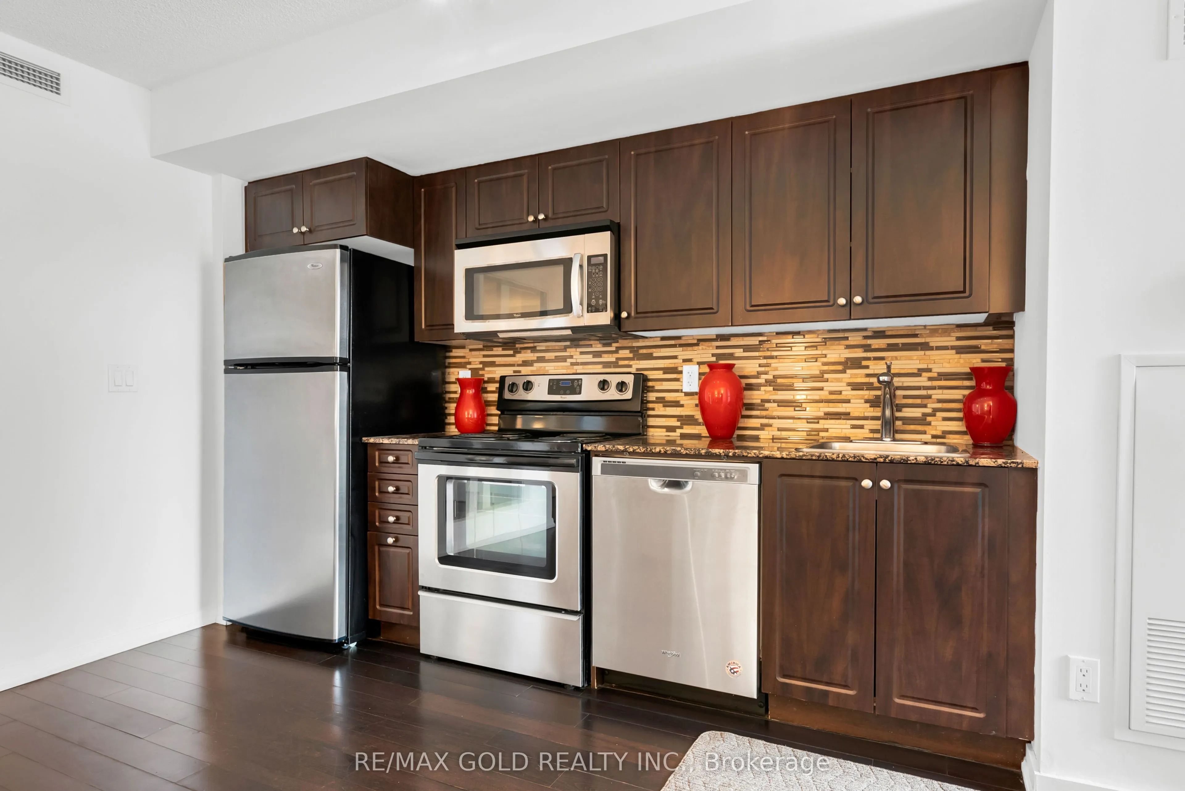 209 Fort York Boulevard #1357