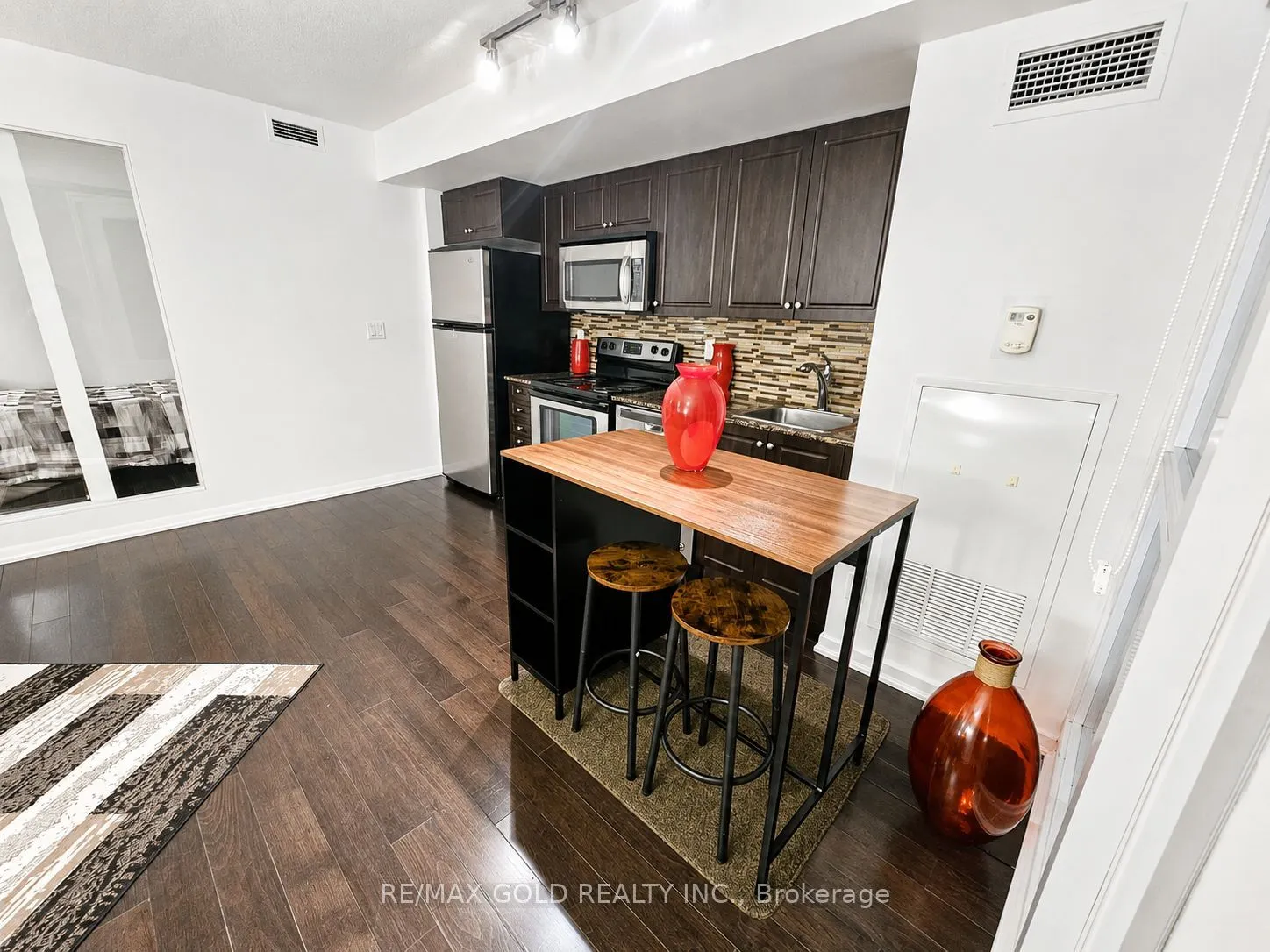 209 Fort York Boulevard #1357