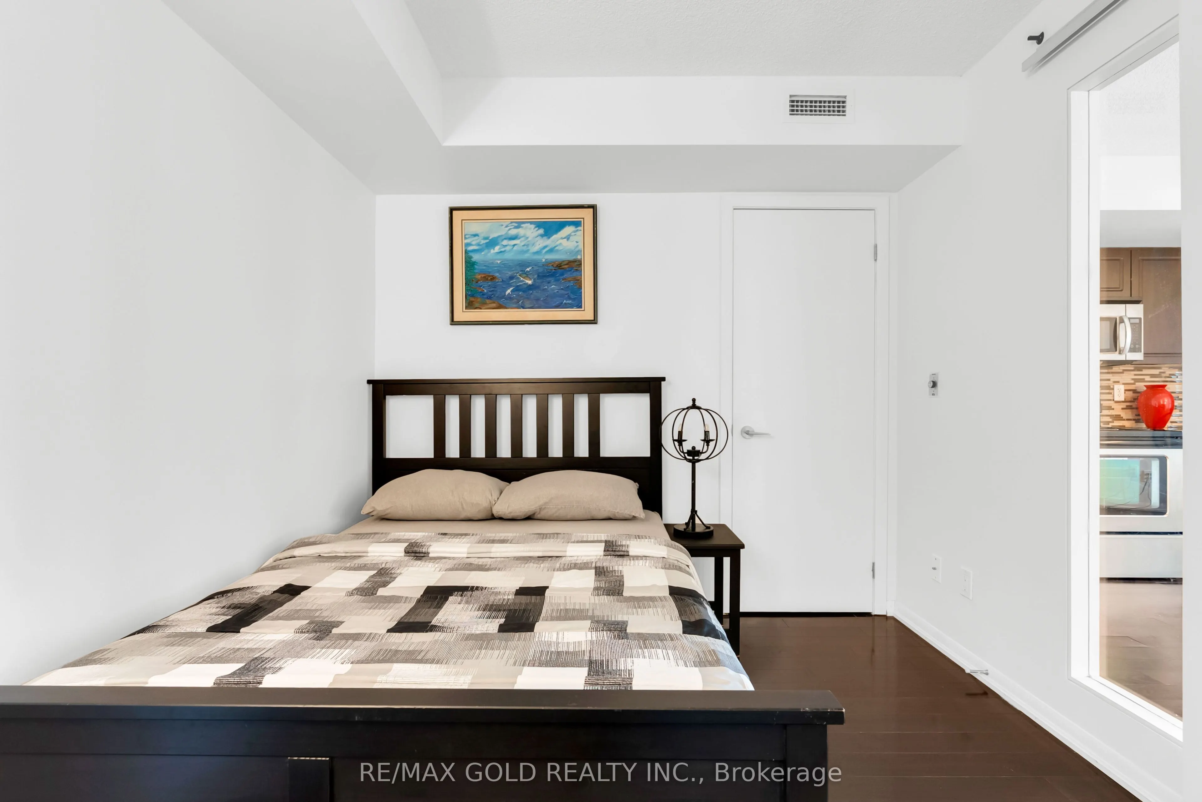 209 Fort York Boulevard #1357