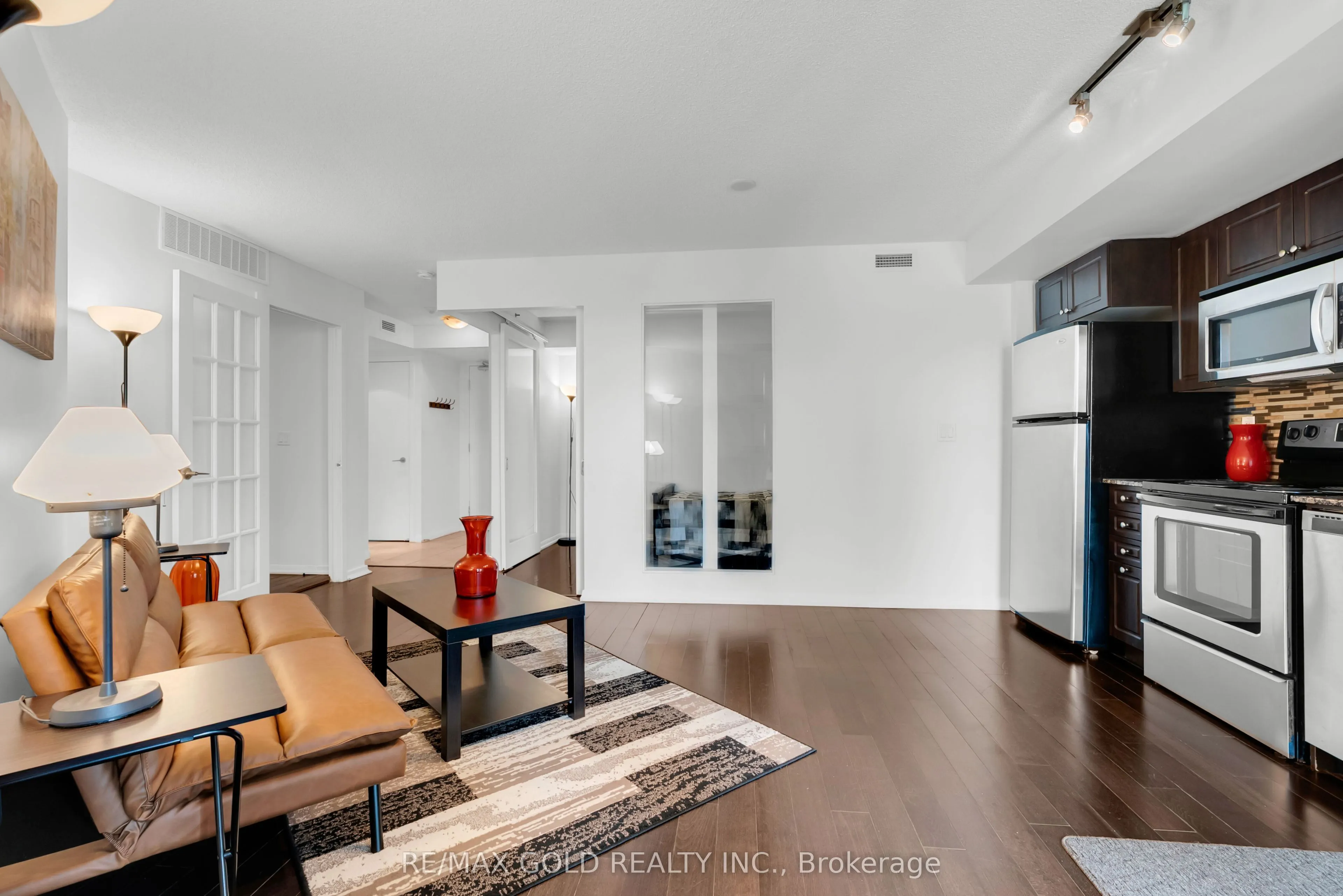 209 Fort York Boulevard #1357