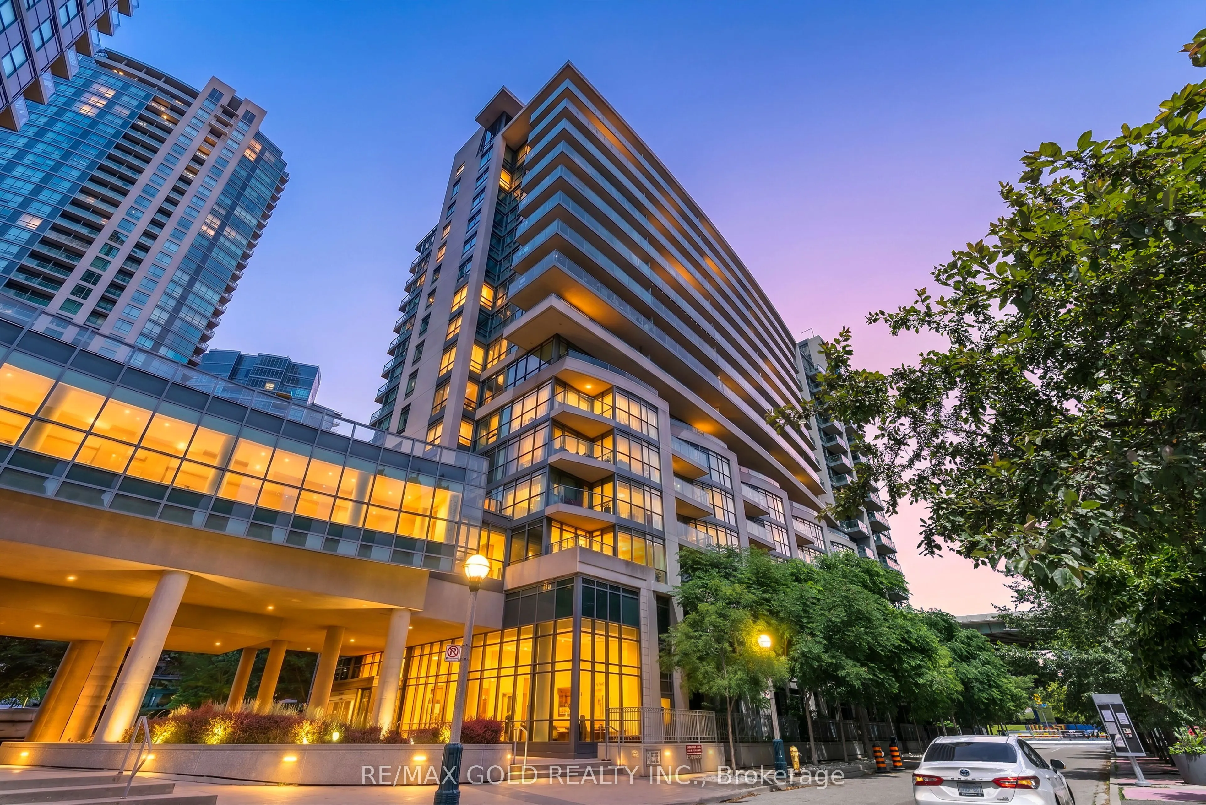209 Fort York Boulevard #1357