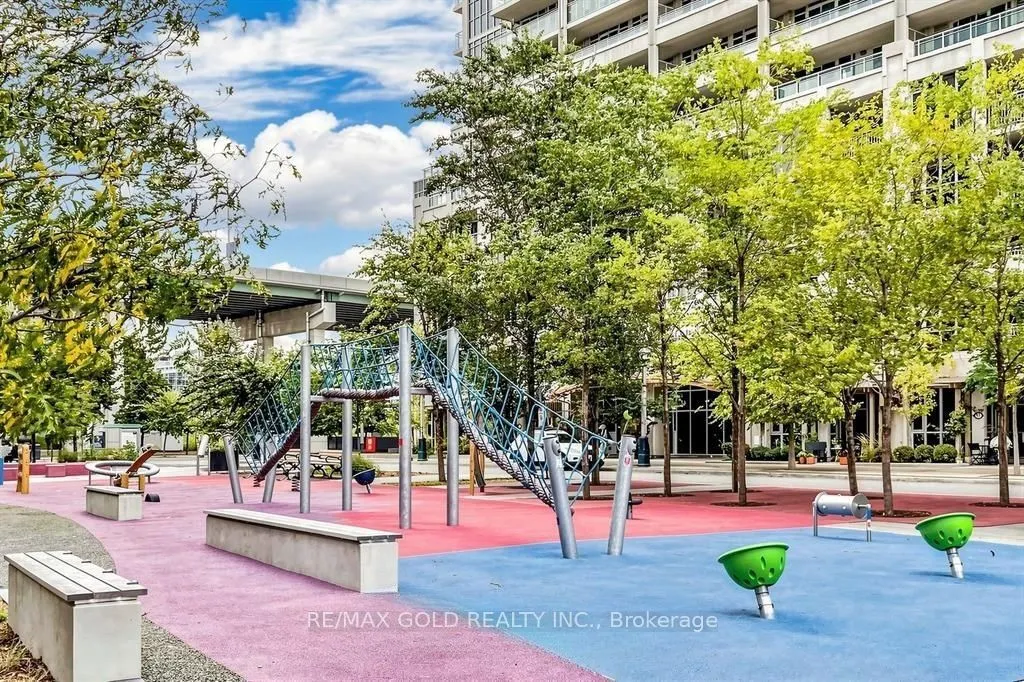 209 Fort York Boulevard #1357