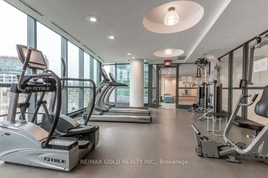 209 Fort York Boulevard #1357
