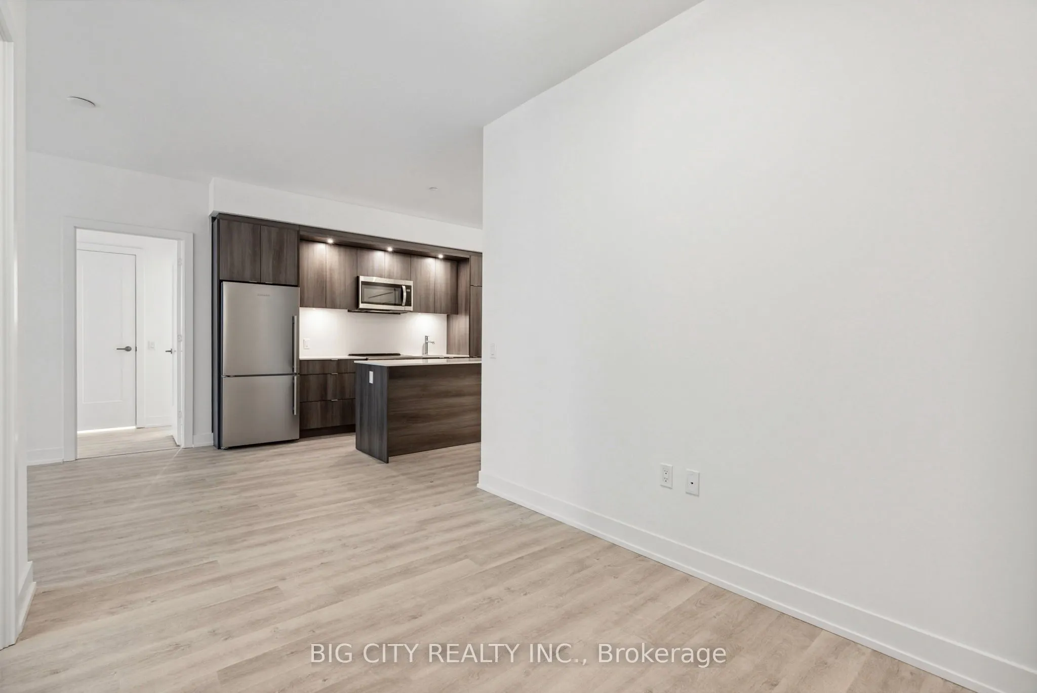 20 Inn on the park Drive #441