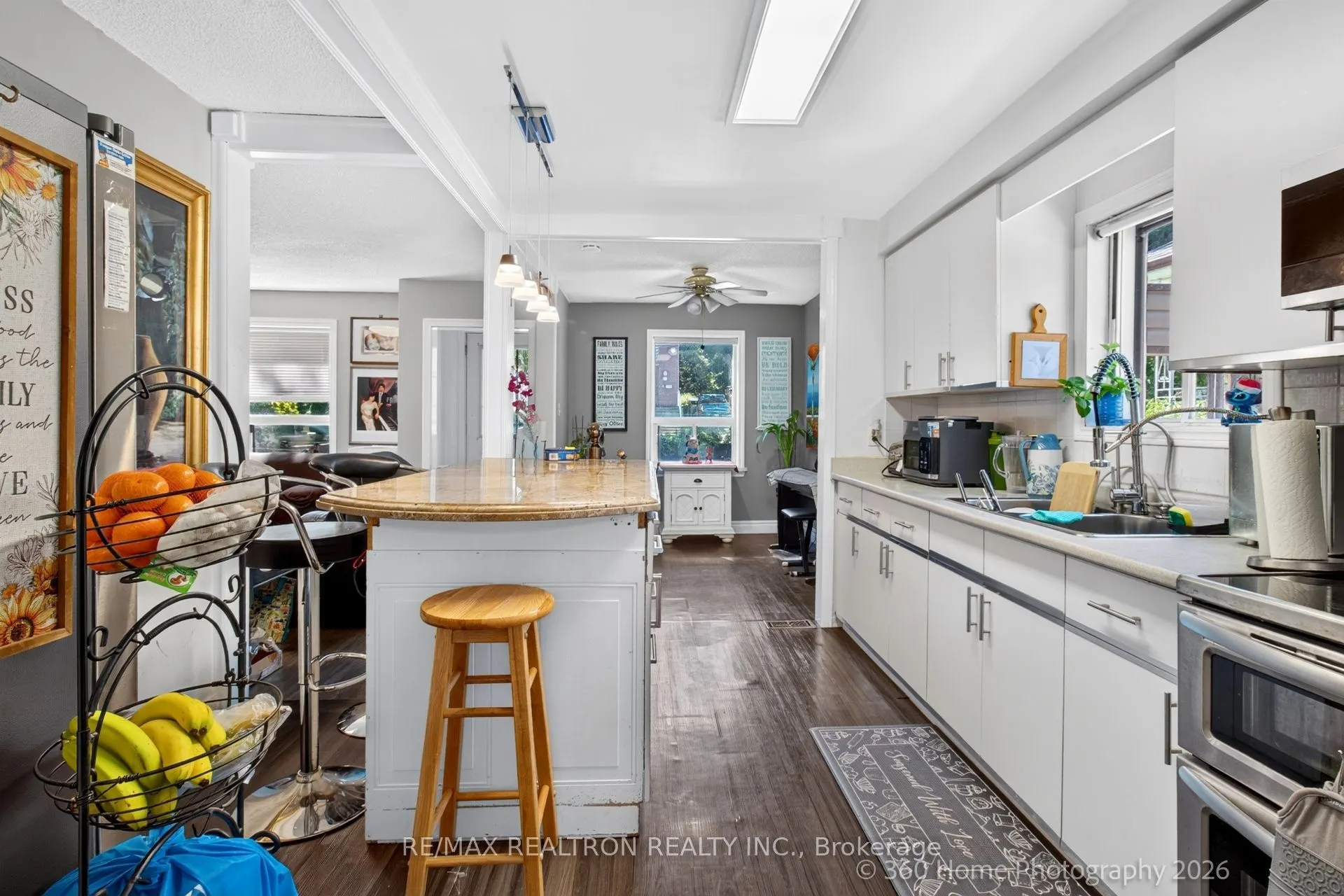 84 Ranee Avenue