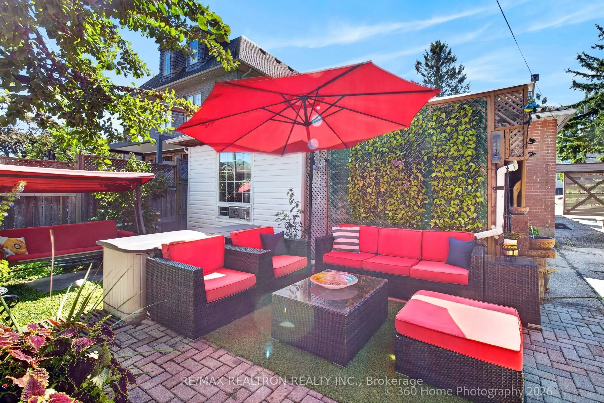 84 Ranee Avenue