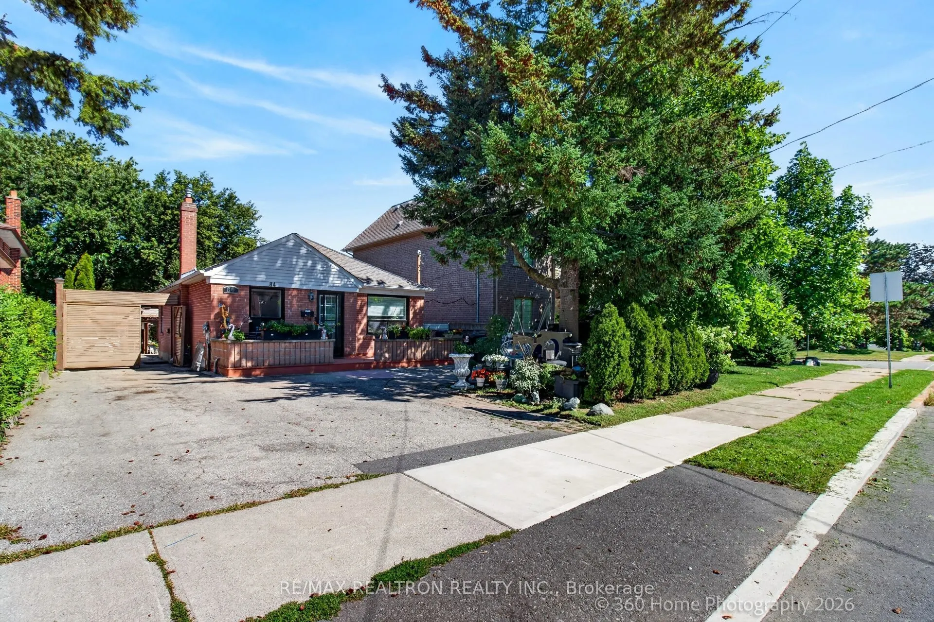 84 Ranee Avenue