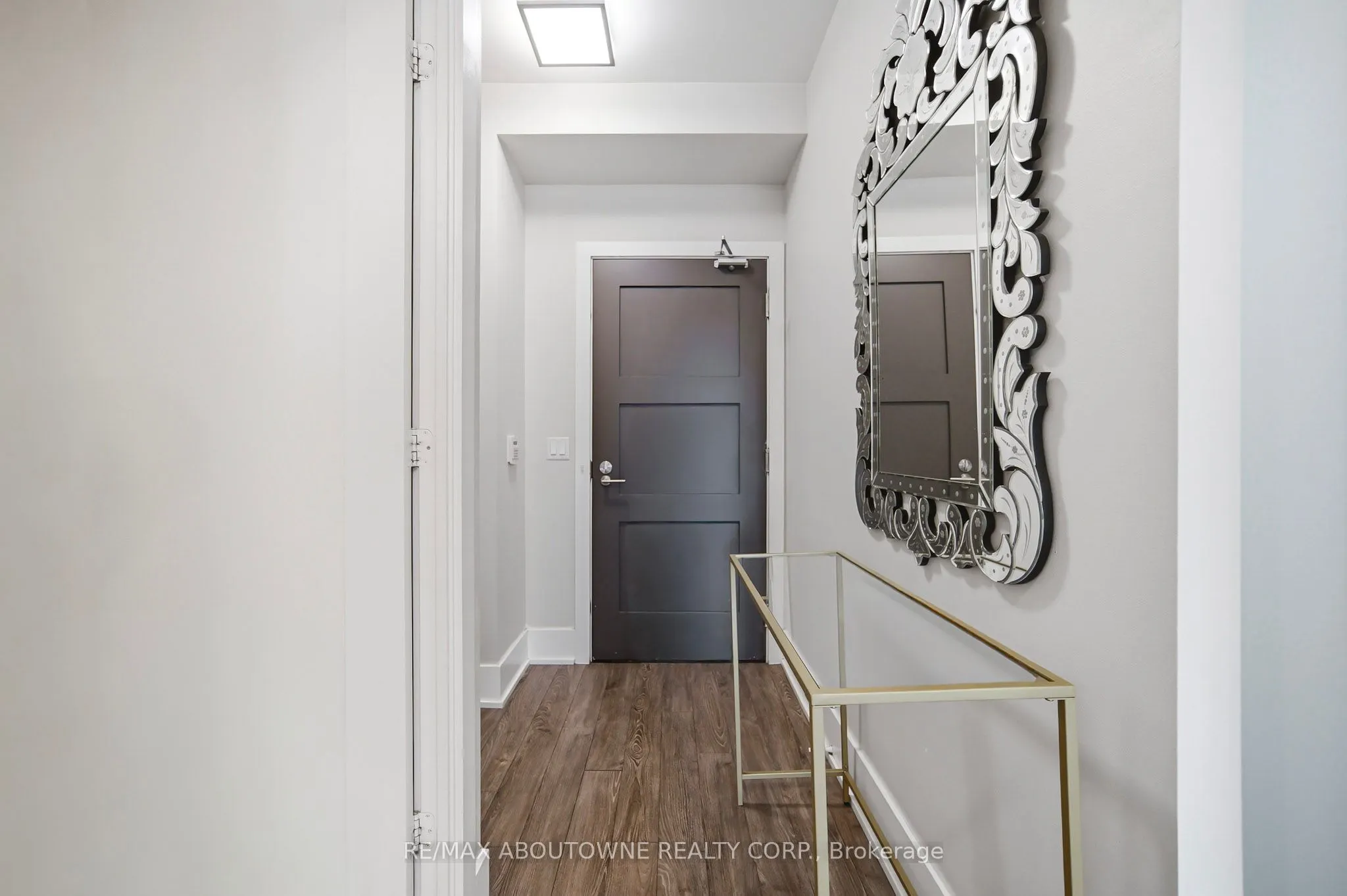 300 Front Street W #3909