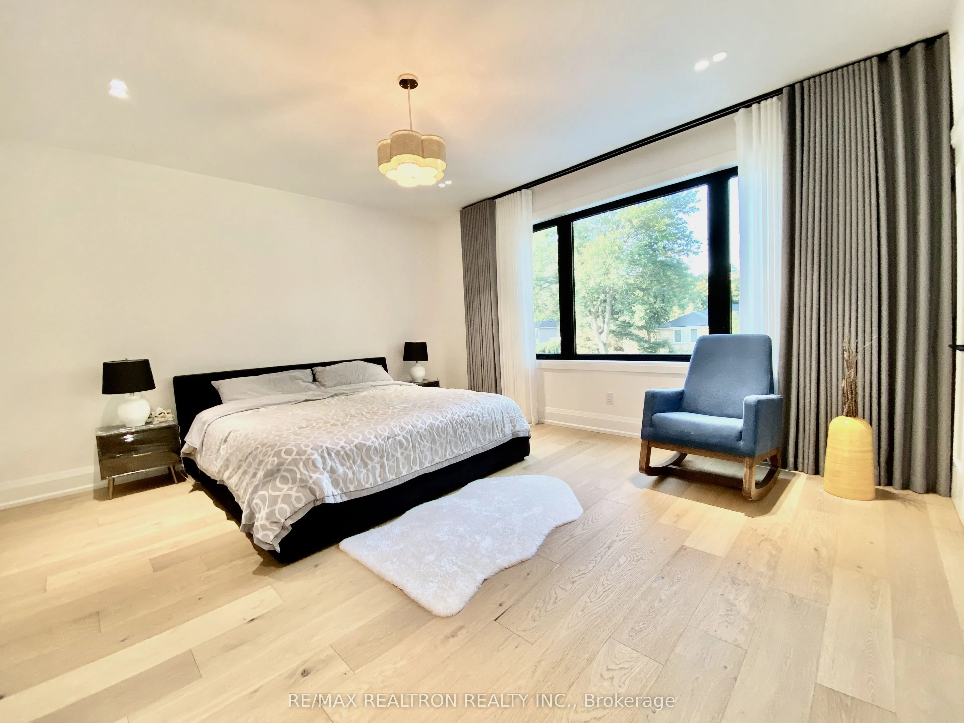 2 North Hills Terrace