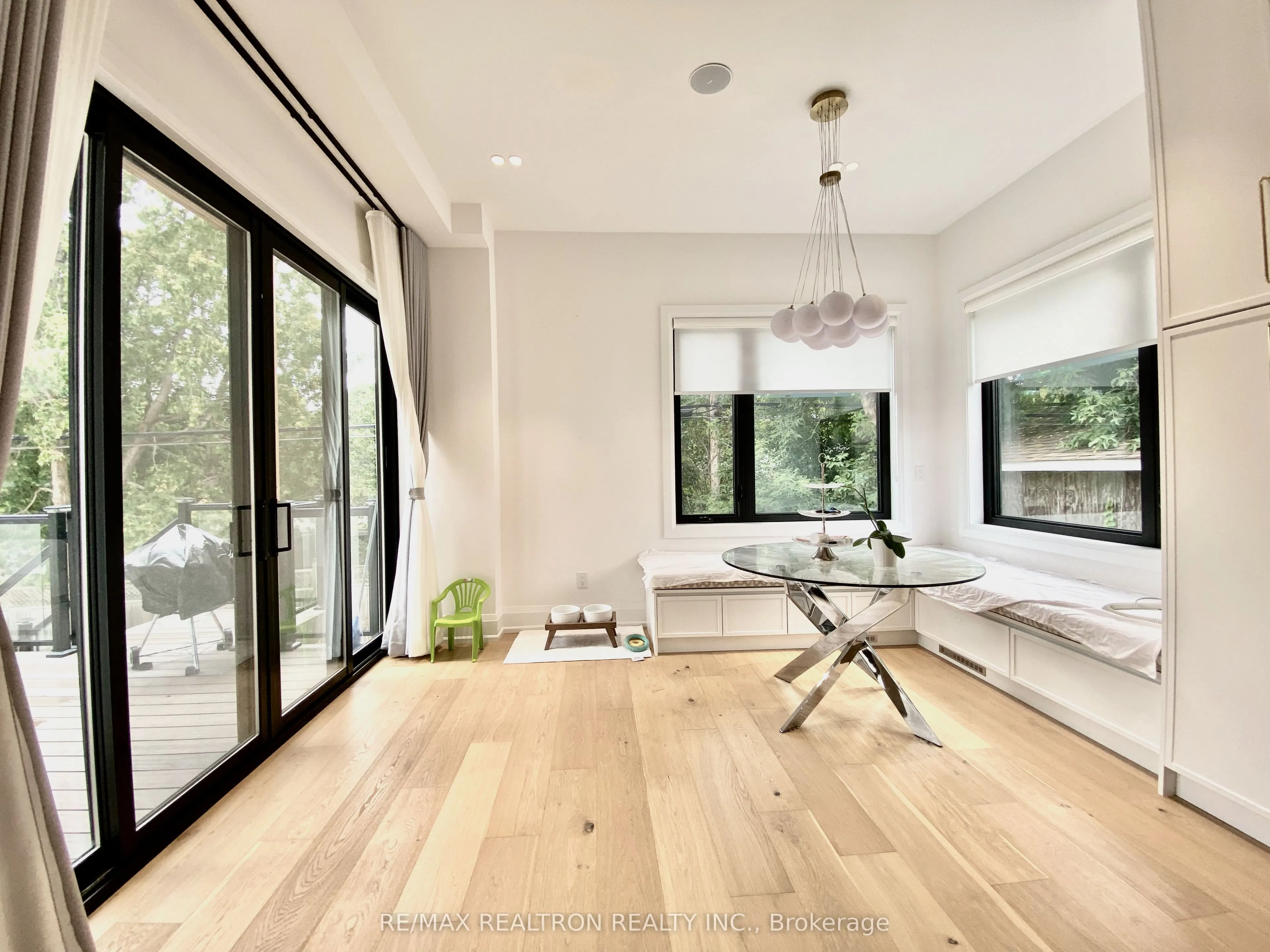 2 North Hills Terrace
