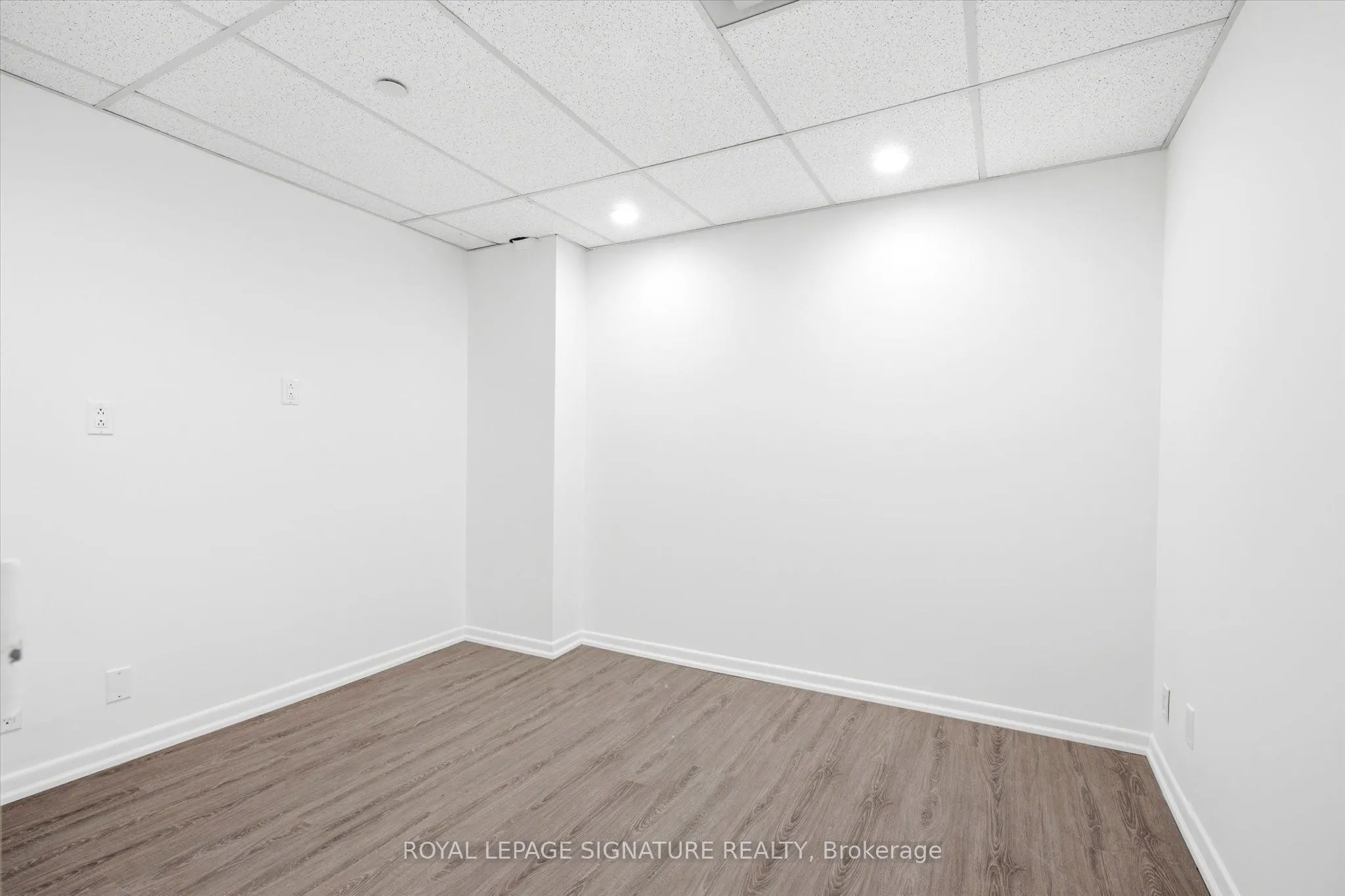 2900 Yonge Street #101