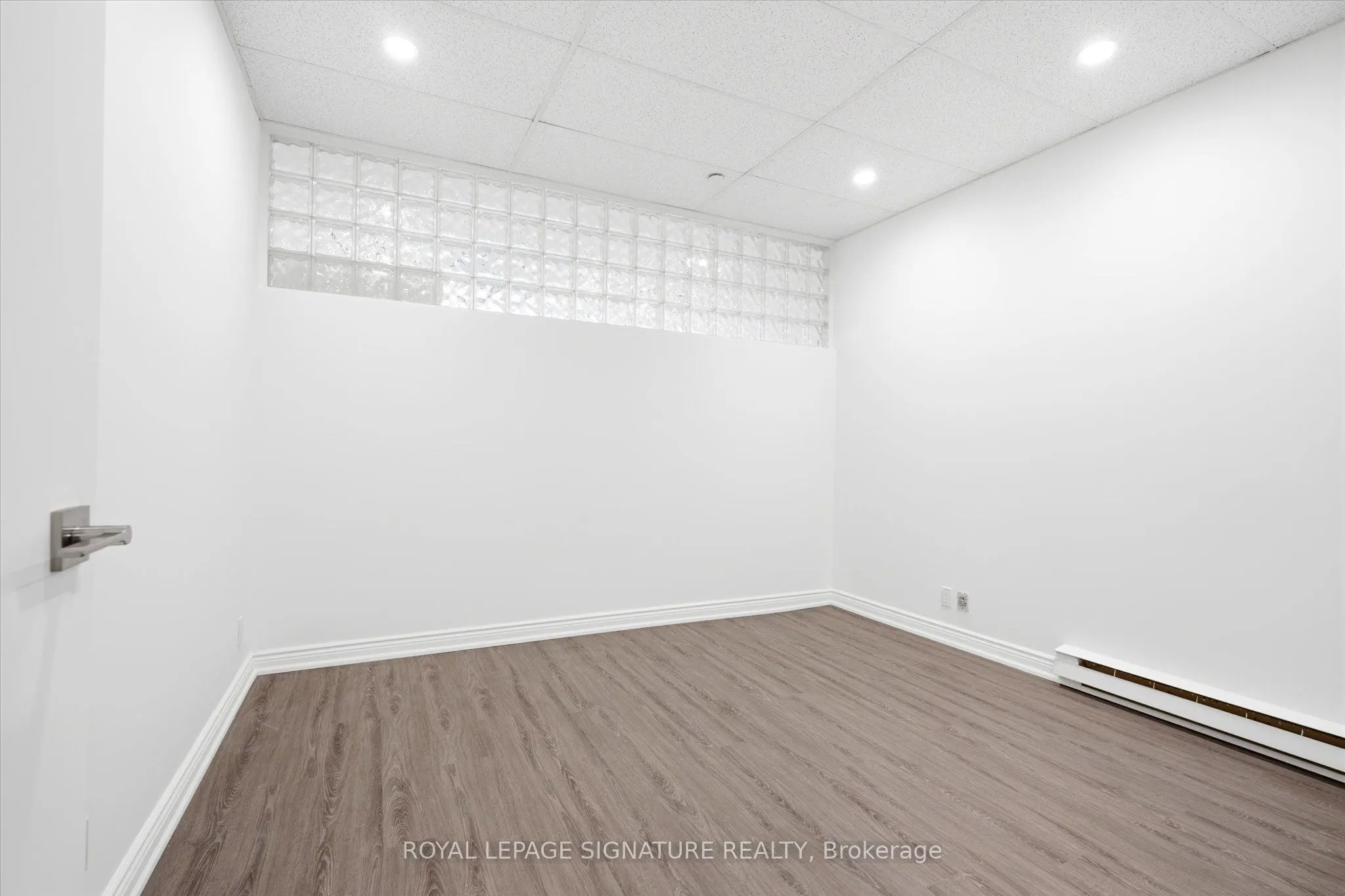 2900 Yonge Street #101