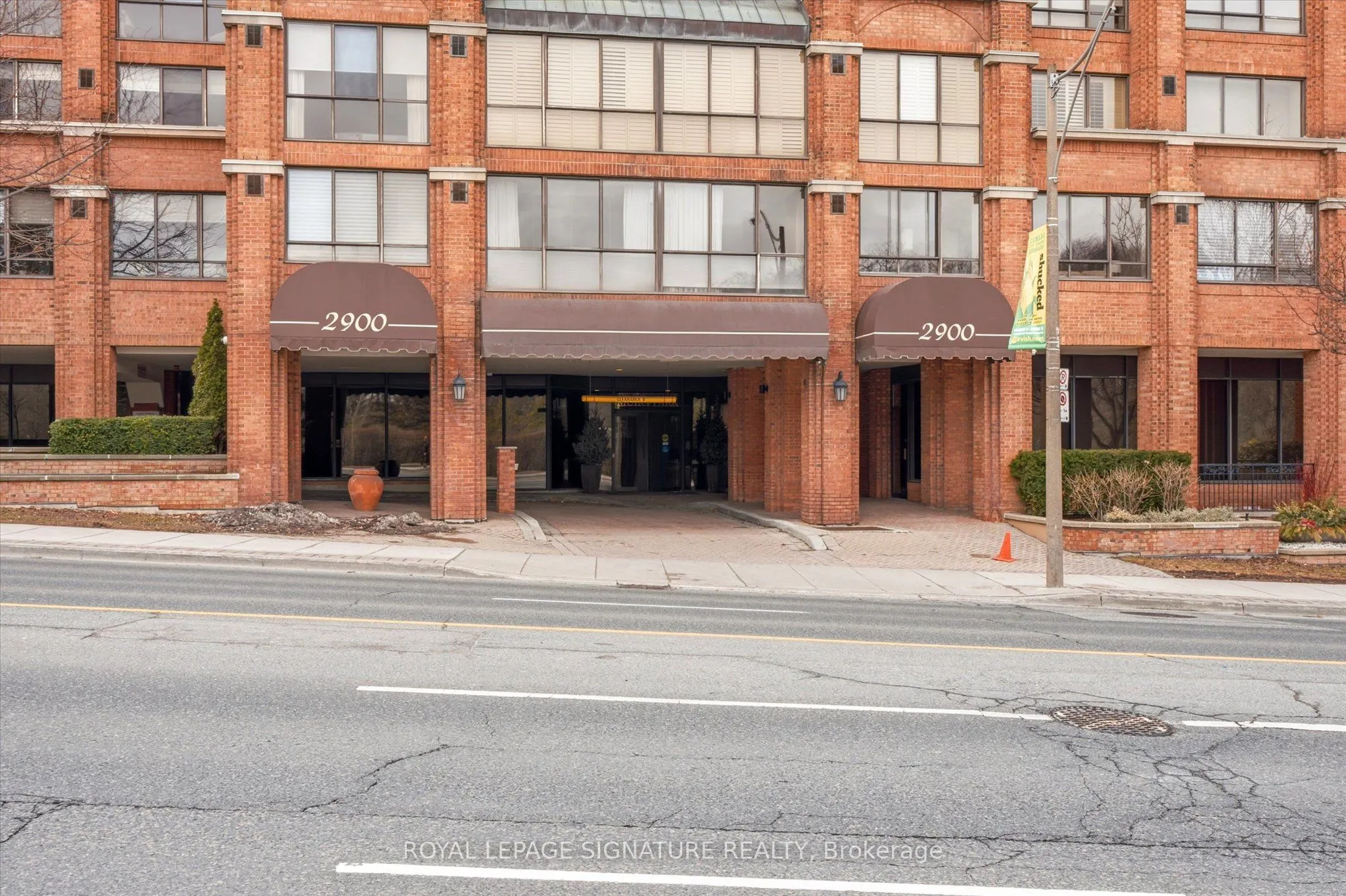 2900 Yonge Street #101