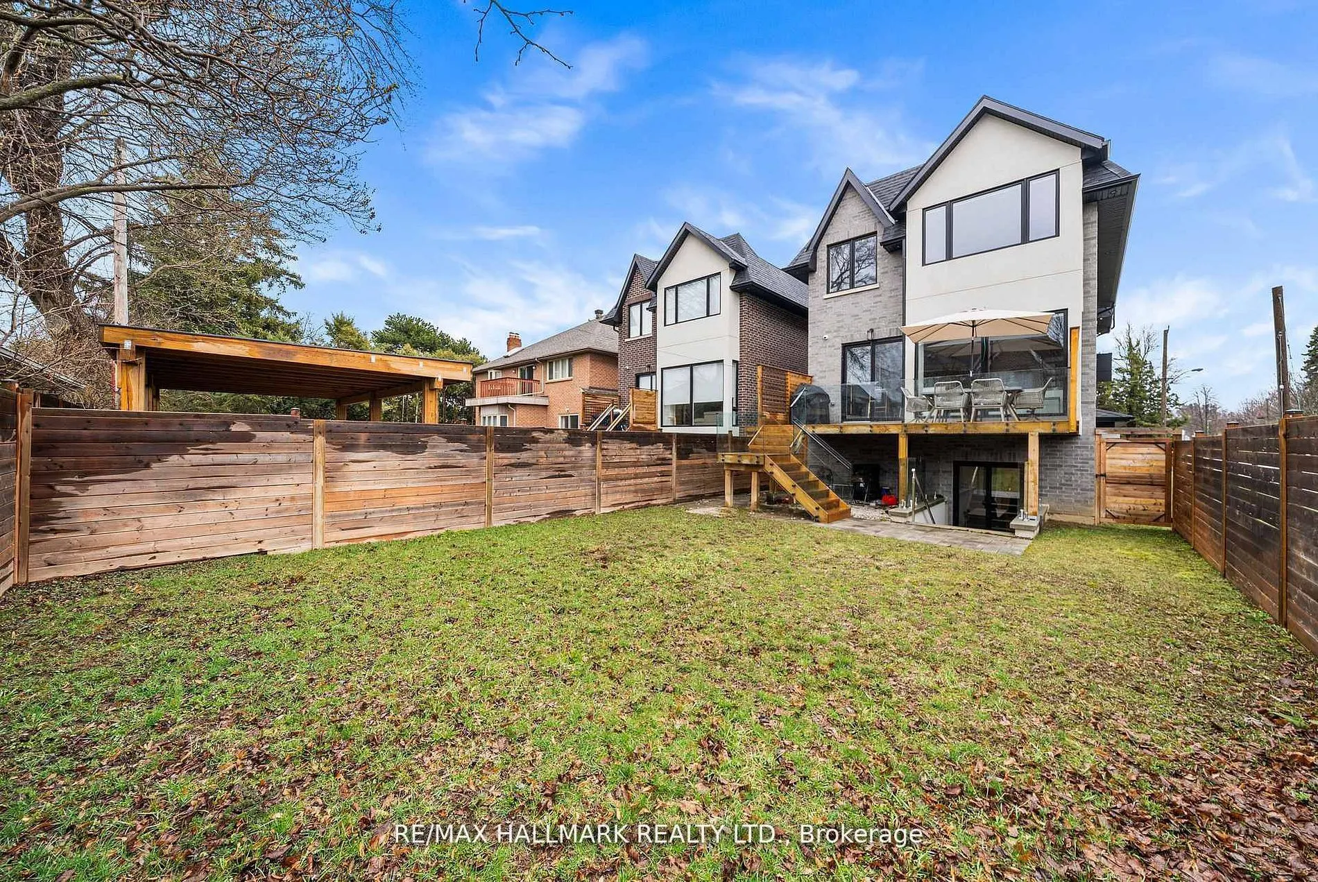 210 Horsham Avenue