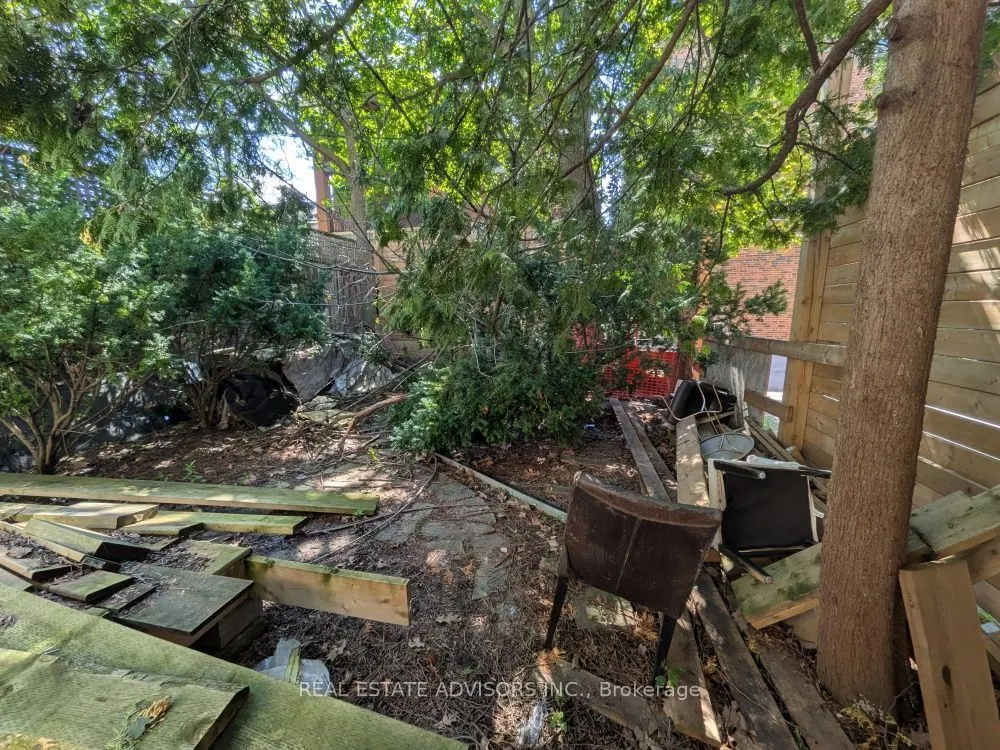 29 Thelma Avenue