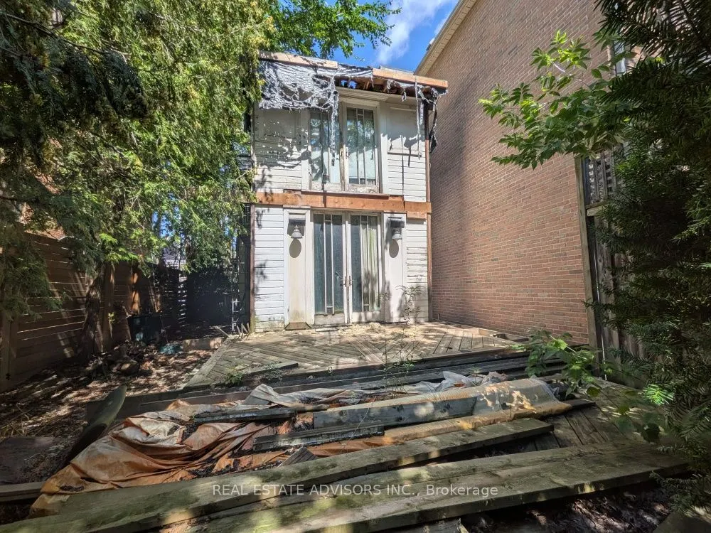29 Thelma Avenue