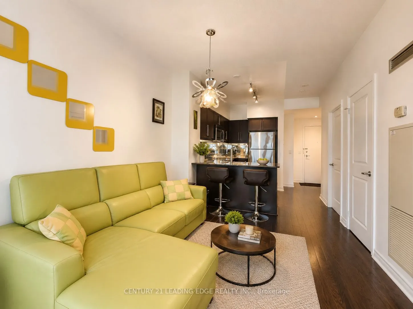 2885 Bayview Avenue #404