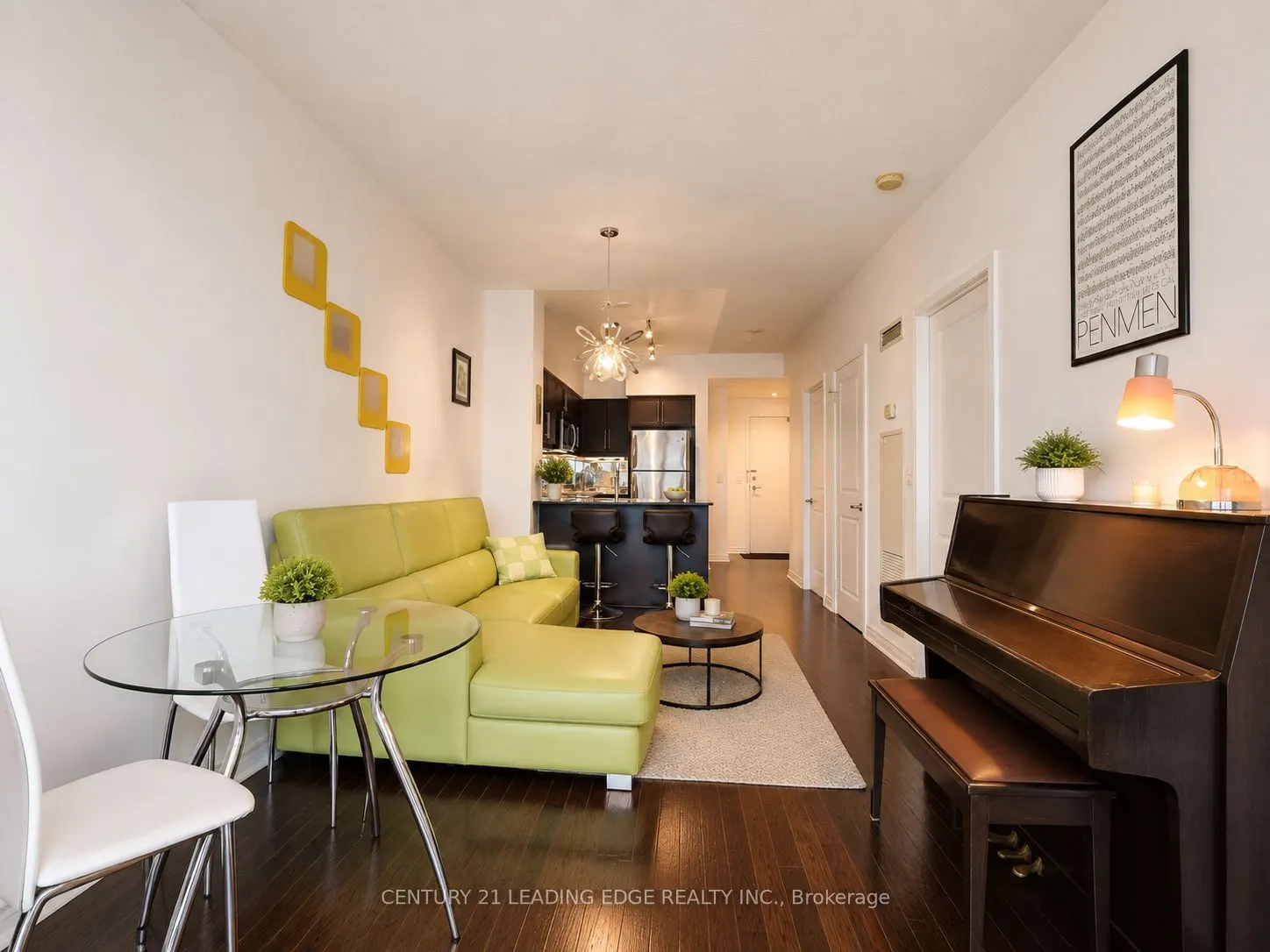 2885 Bayview Avenue #404