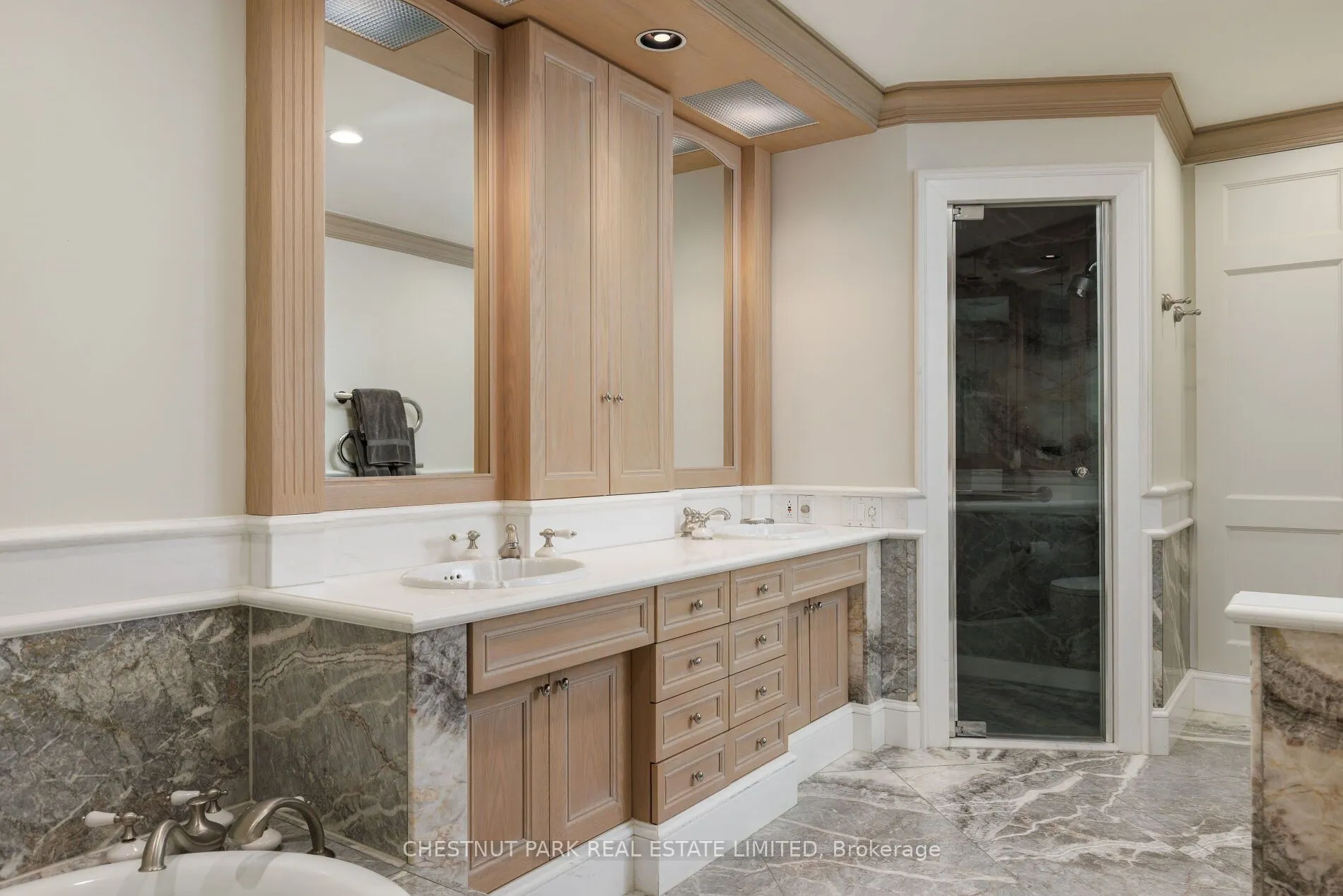 77 Avenue Road #612