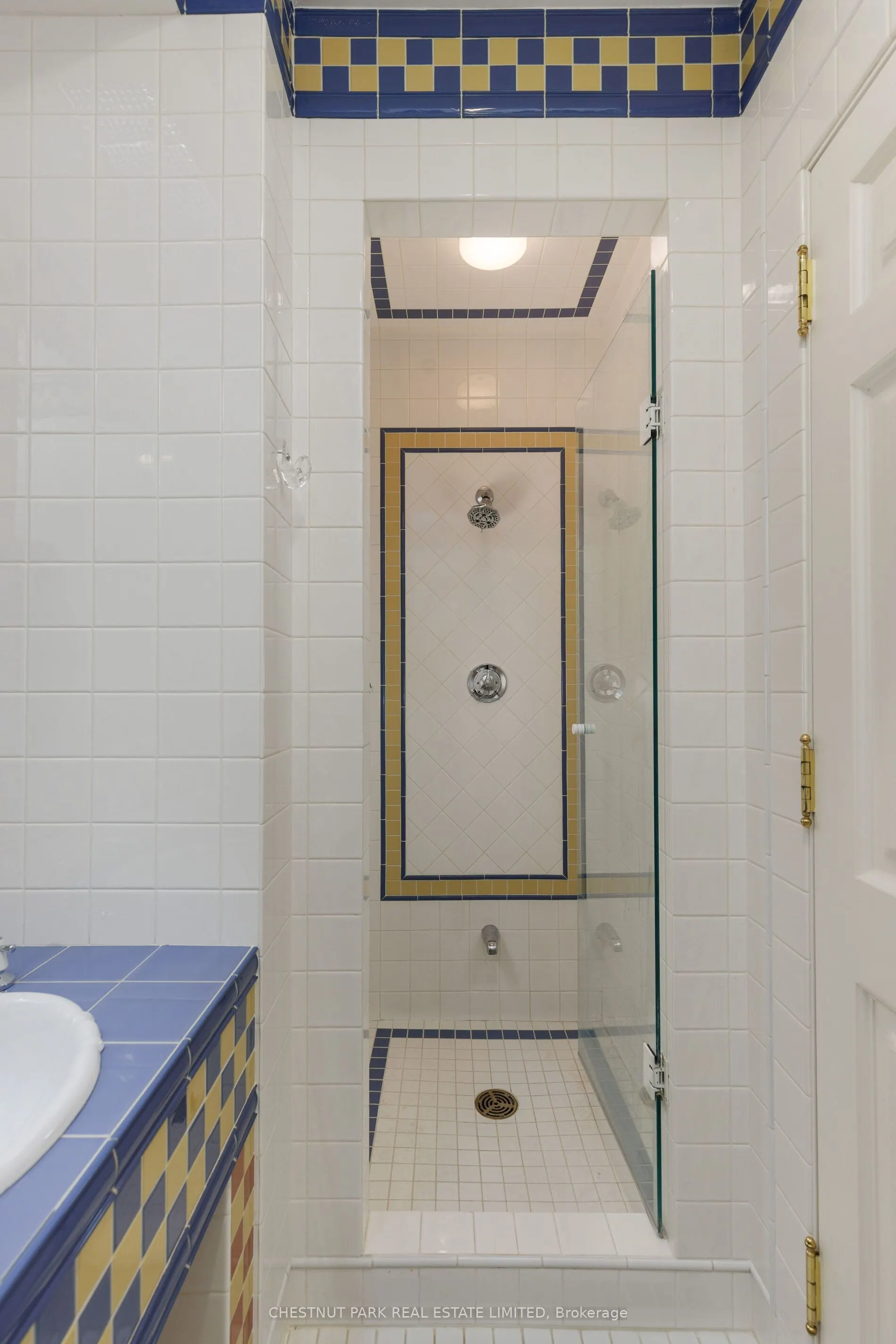 77 Avenue Road #612