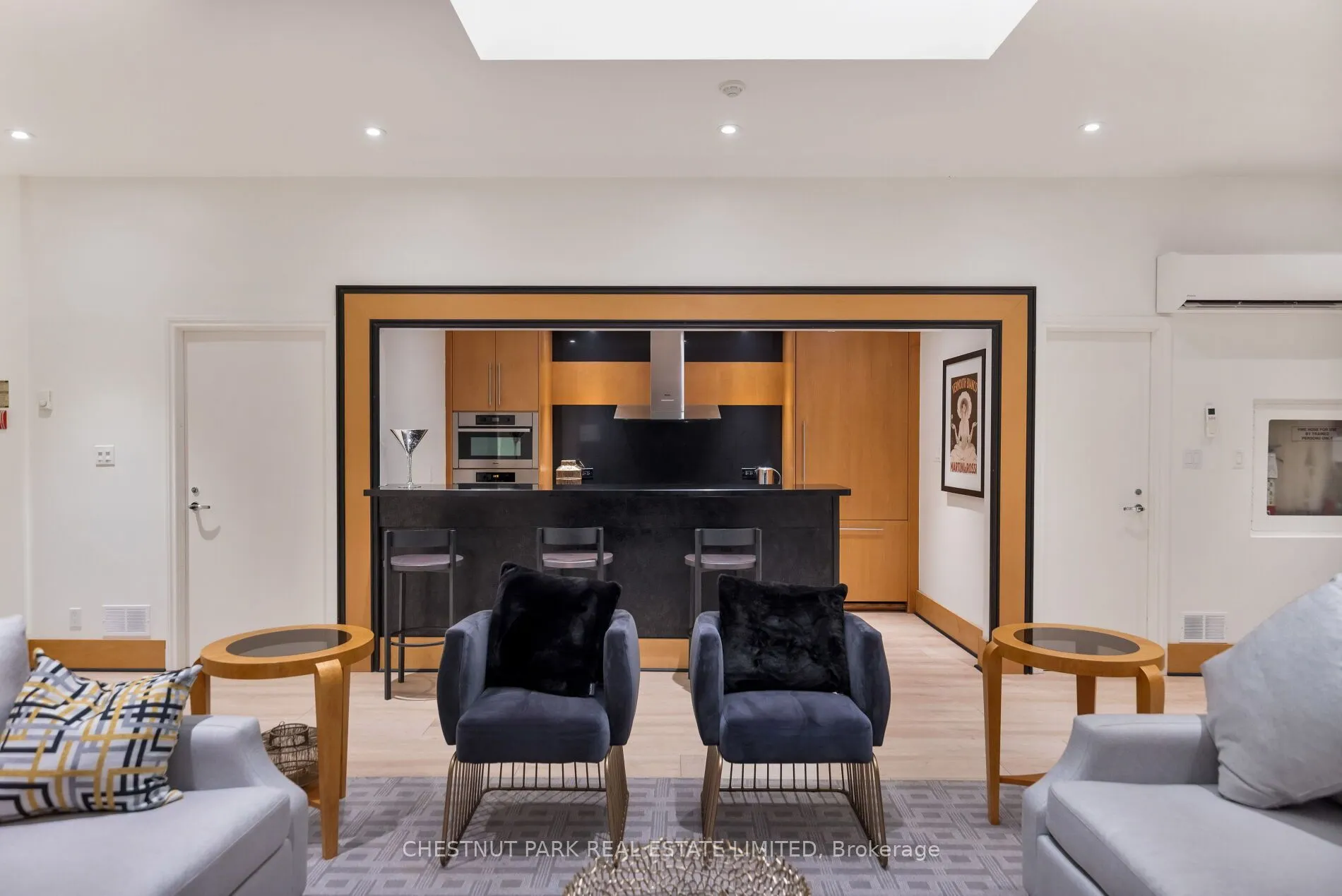 77 Avenue Road #612