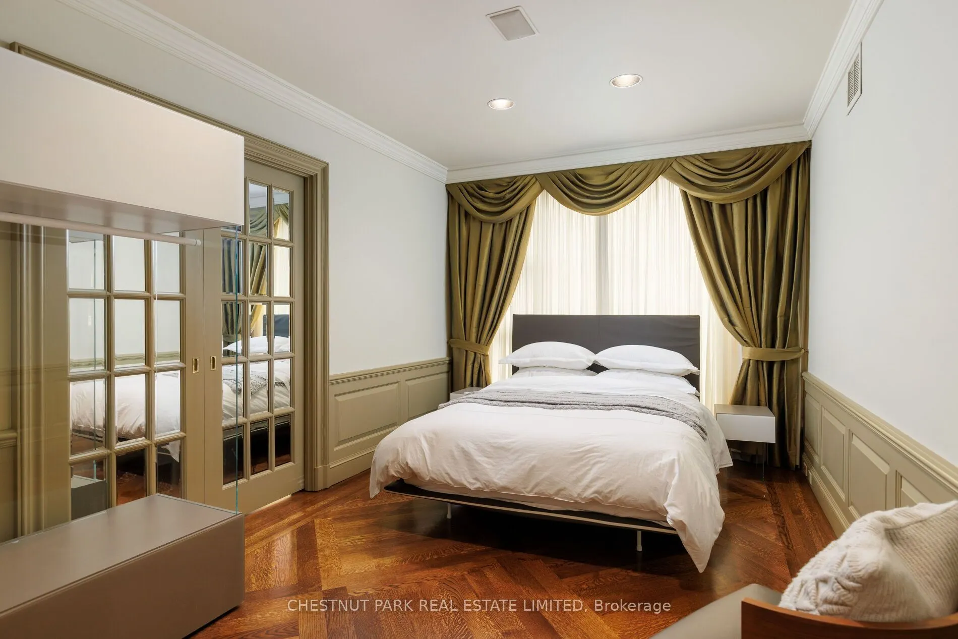 77 Avenue Road #612