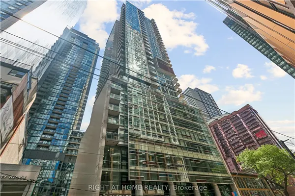 375 King Street W #1606